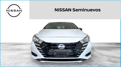 2024 Nissan Versa Base