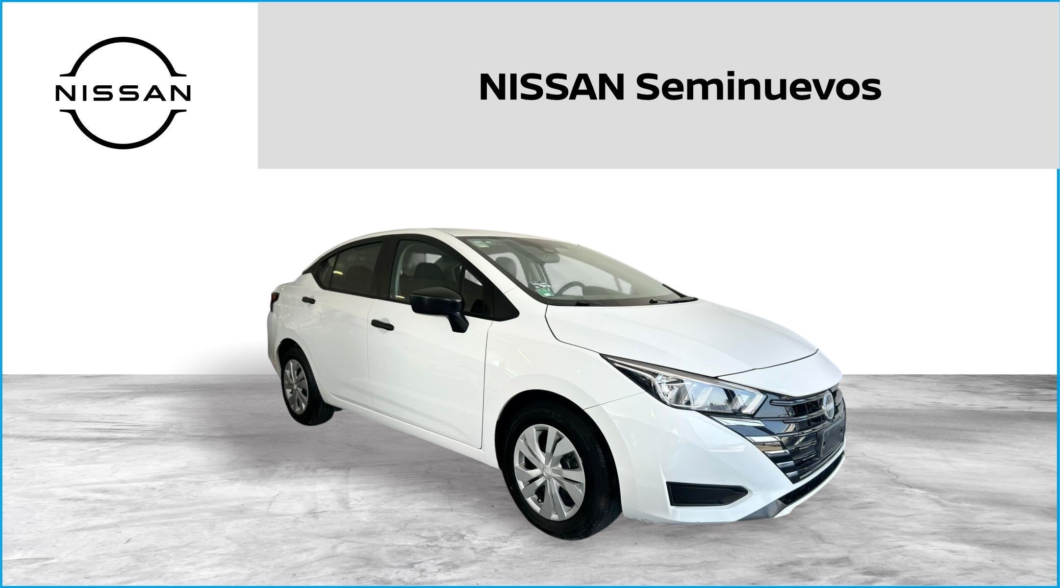 2024 Nissan Versa Base