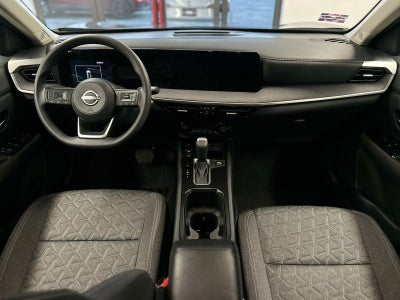 2025 Nissan Kicks Base