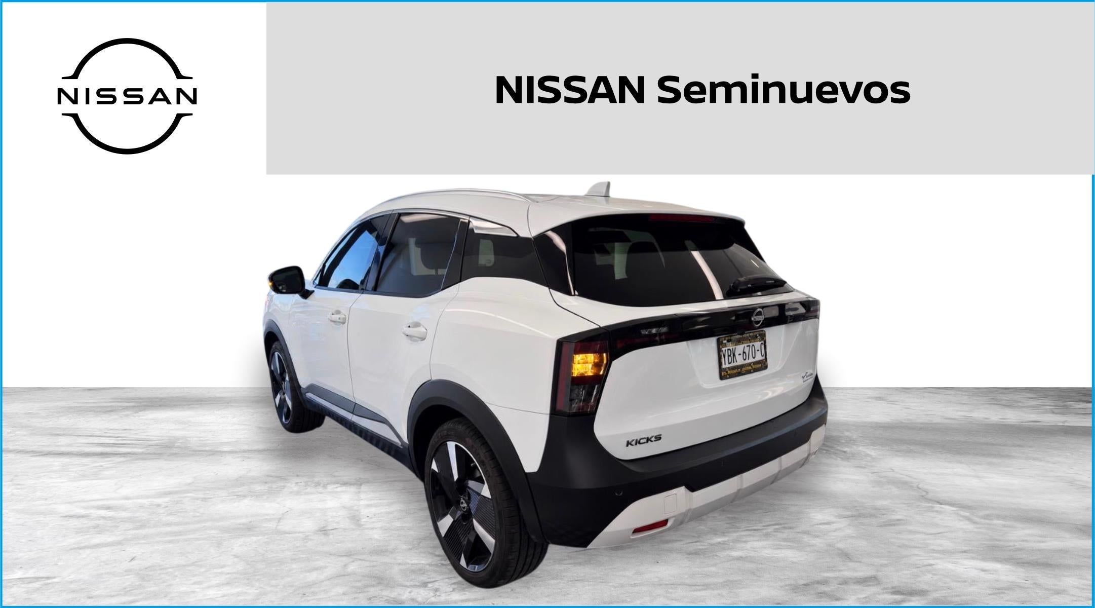 2025 Nissan Kicks Base