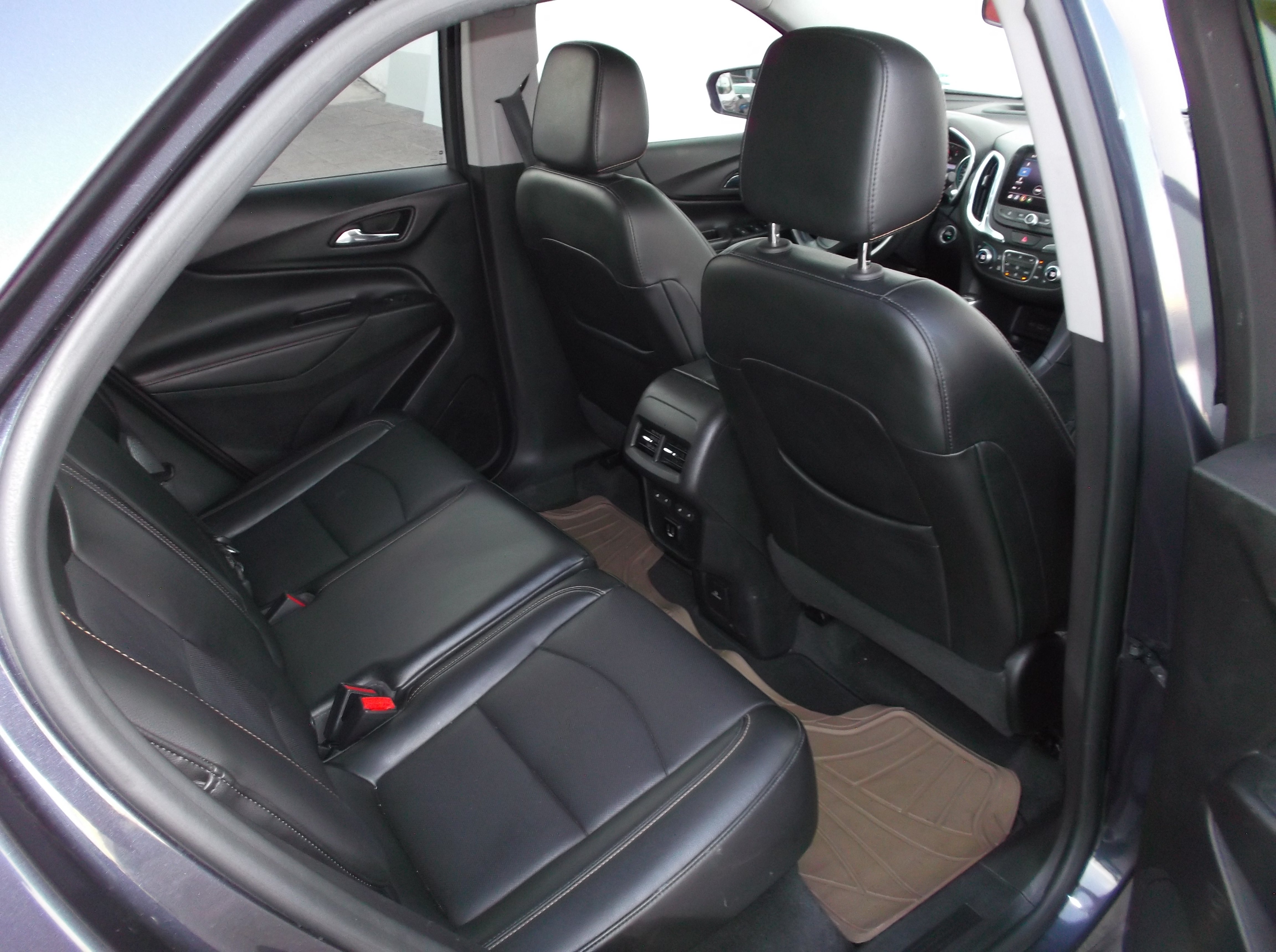 2019 Chevrolet EQUINOX 5 PTS PREMIER PLUS 15T TA PIEL GPS TP F LED RA-19