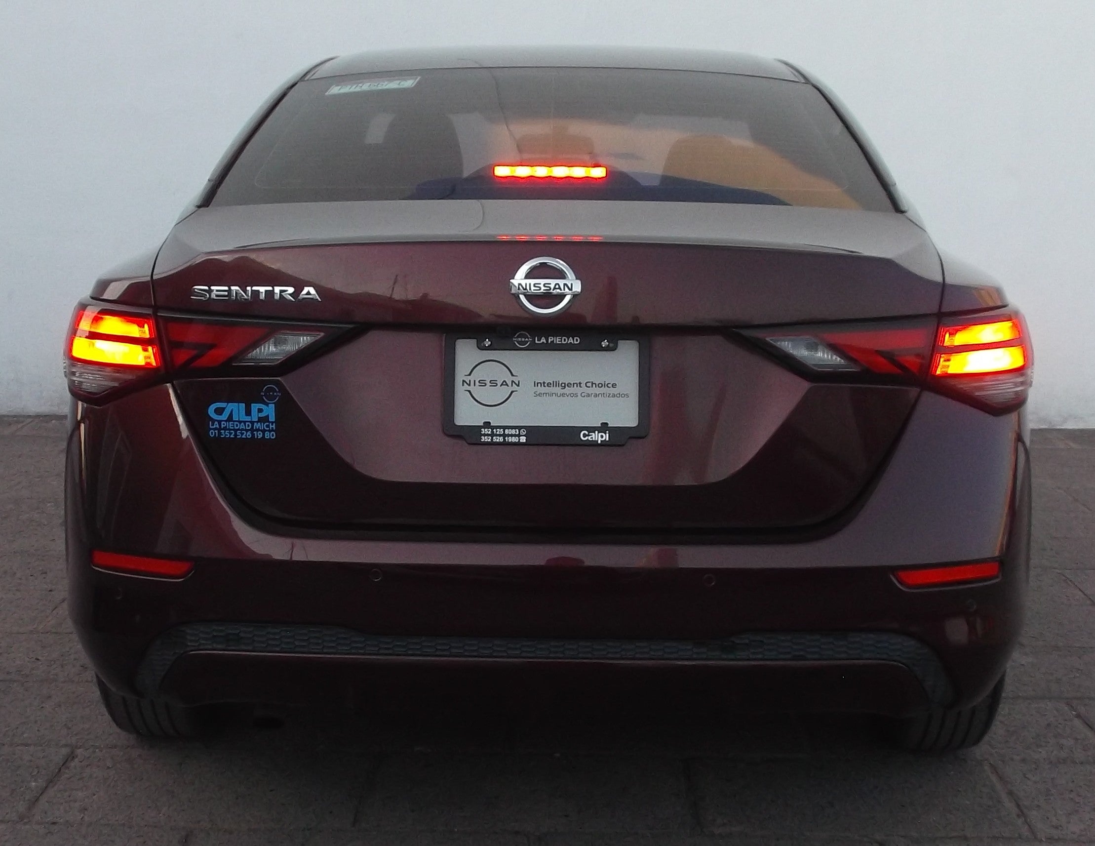 2023 Nissan SENTRA 4 PTS ADVANCE CVT AAC F NIEBLA RA-16