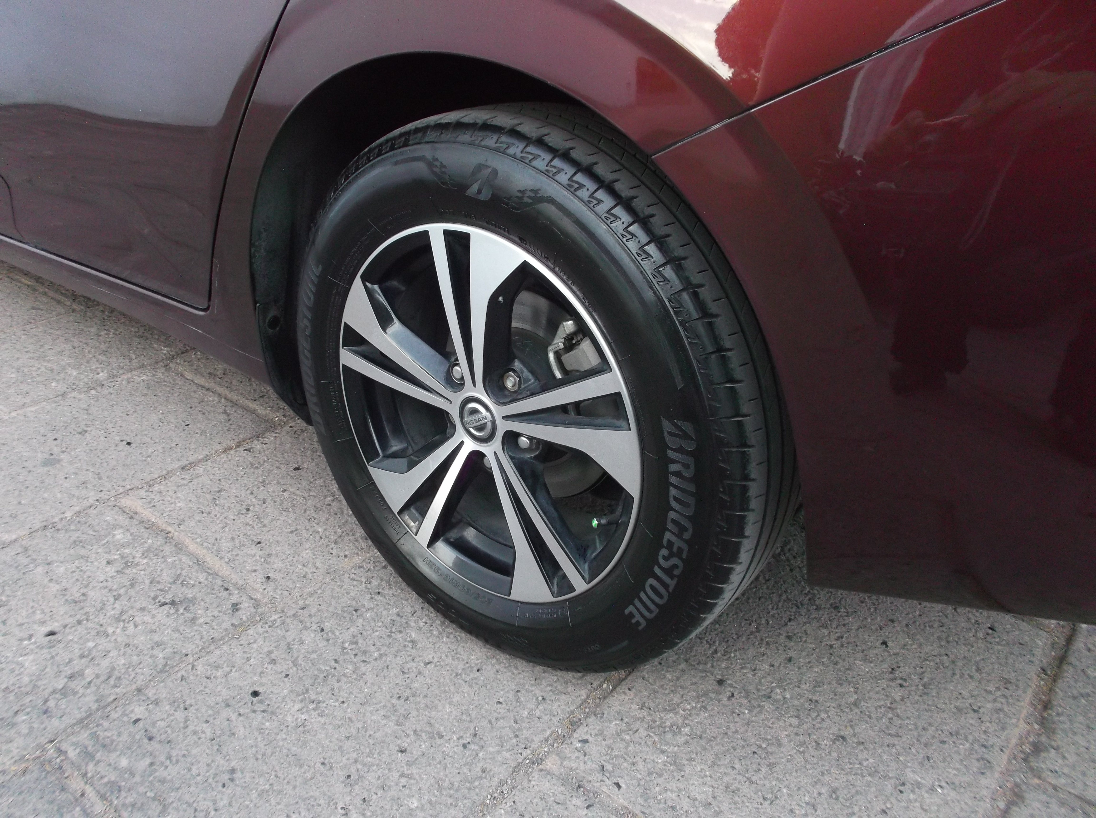 2023 Nissan SENTRA 4 PTS ADVANCE CVT AAC F NIEBLA RA-16