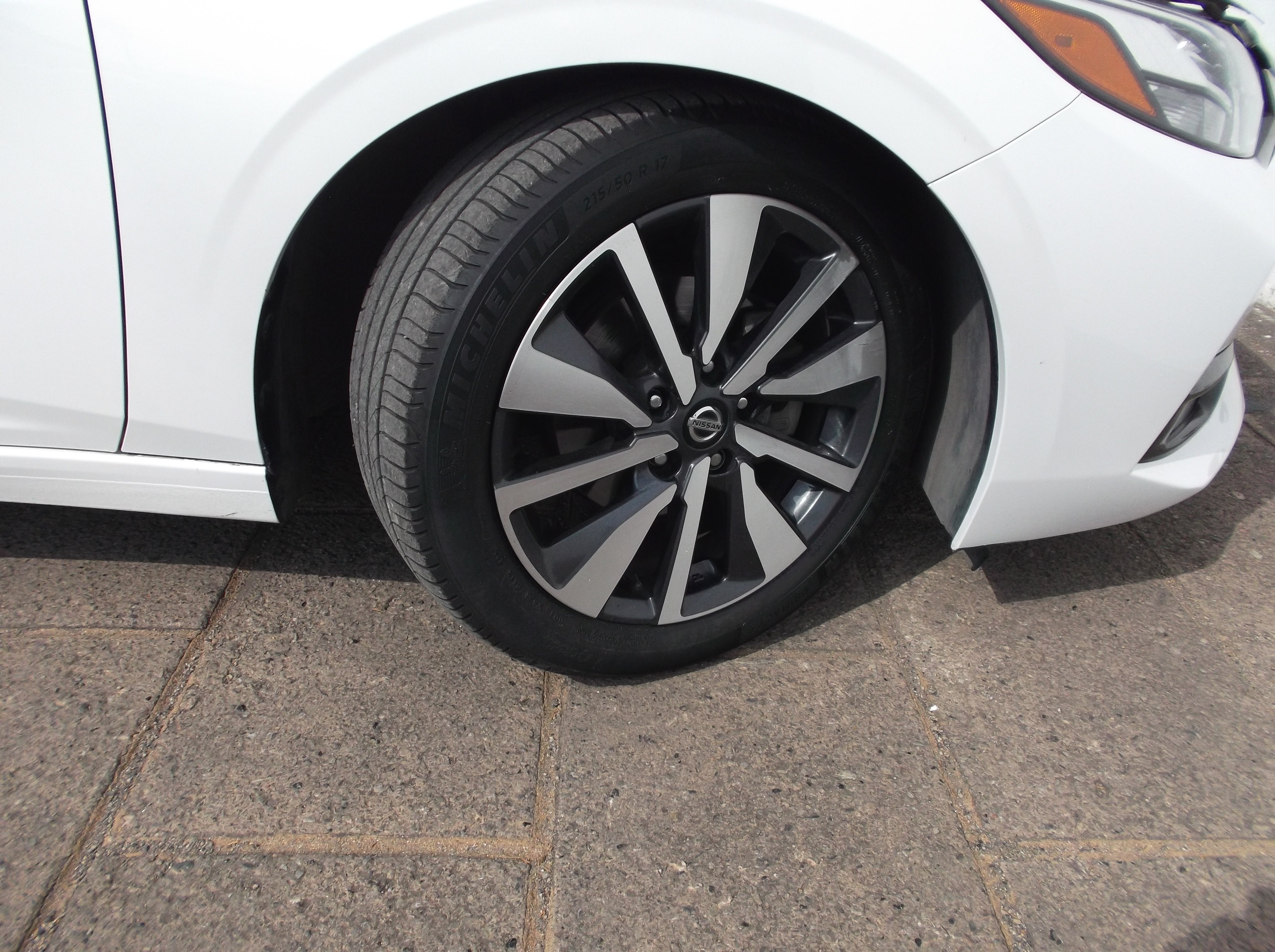 2021 Nissan SENTRA 4 PTS EXCLUSIVE CVT AAC AUT PIEL QC F LED RA-17