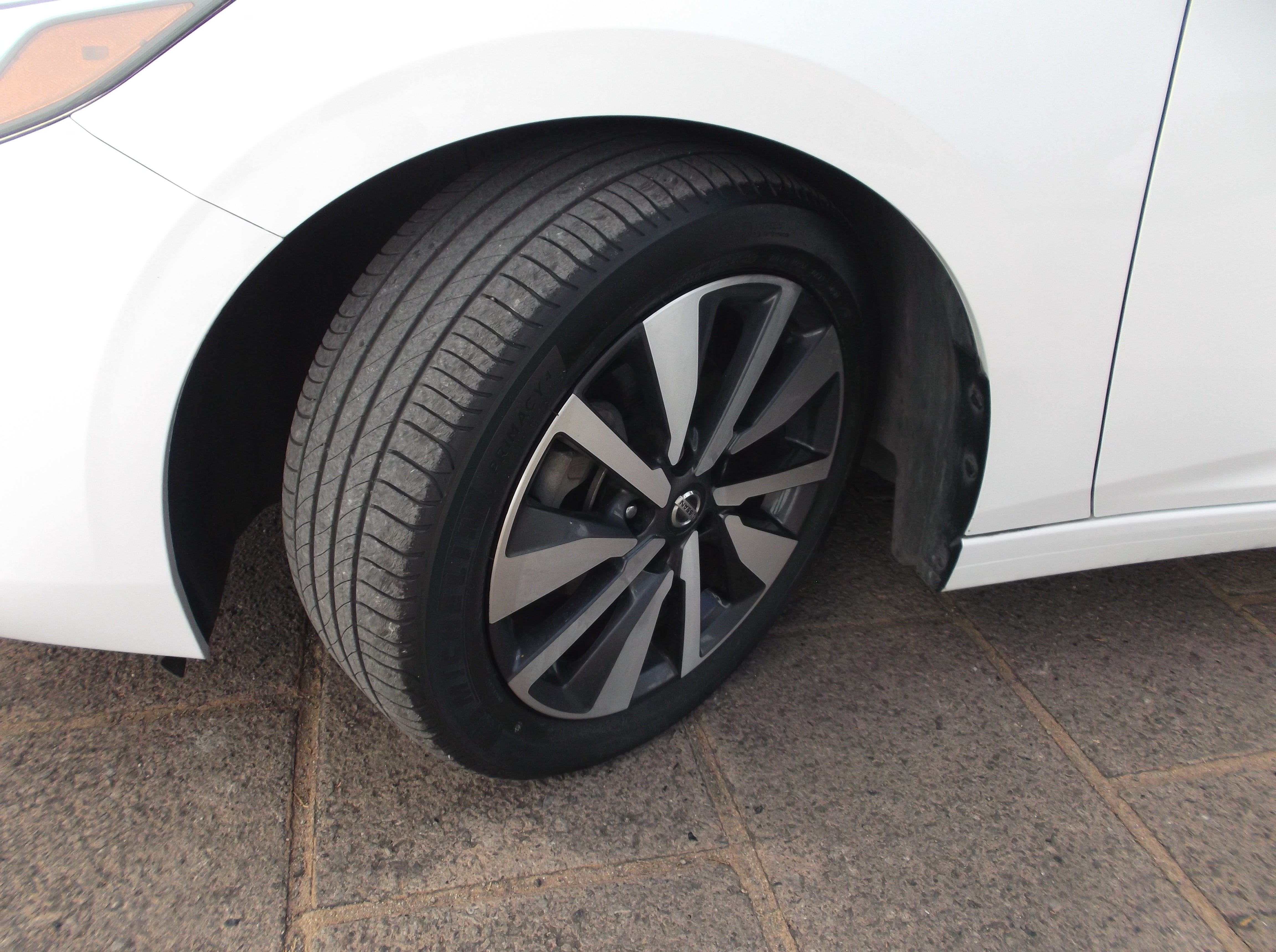 2021 Nissan SENTRA 4 PTS EXCLUSIVE CVT AAC AUT PIEL QC F LED RA-17