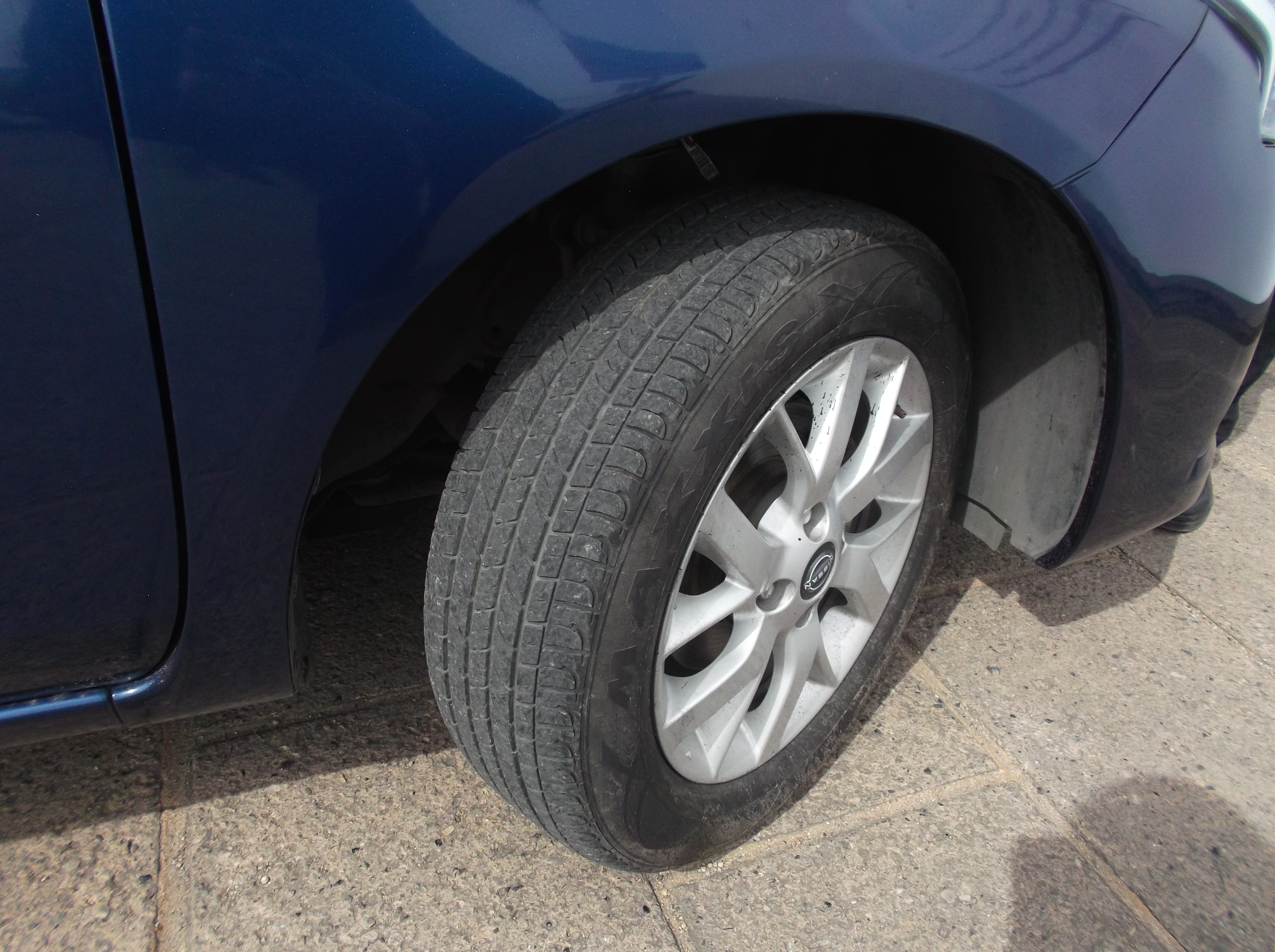 2023 Nissan V-DRIVE 4 PTS BASE TM5 AAC R-15