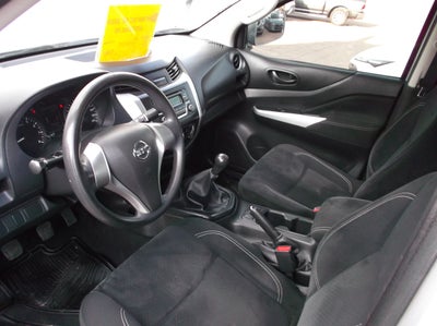 2019 Nissan NP300 4 PTS PICK-UP DOBLE CABINA SE TM6 AAC VE