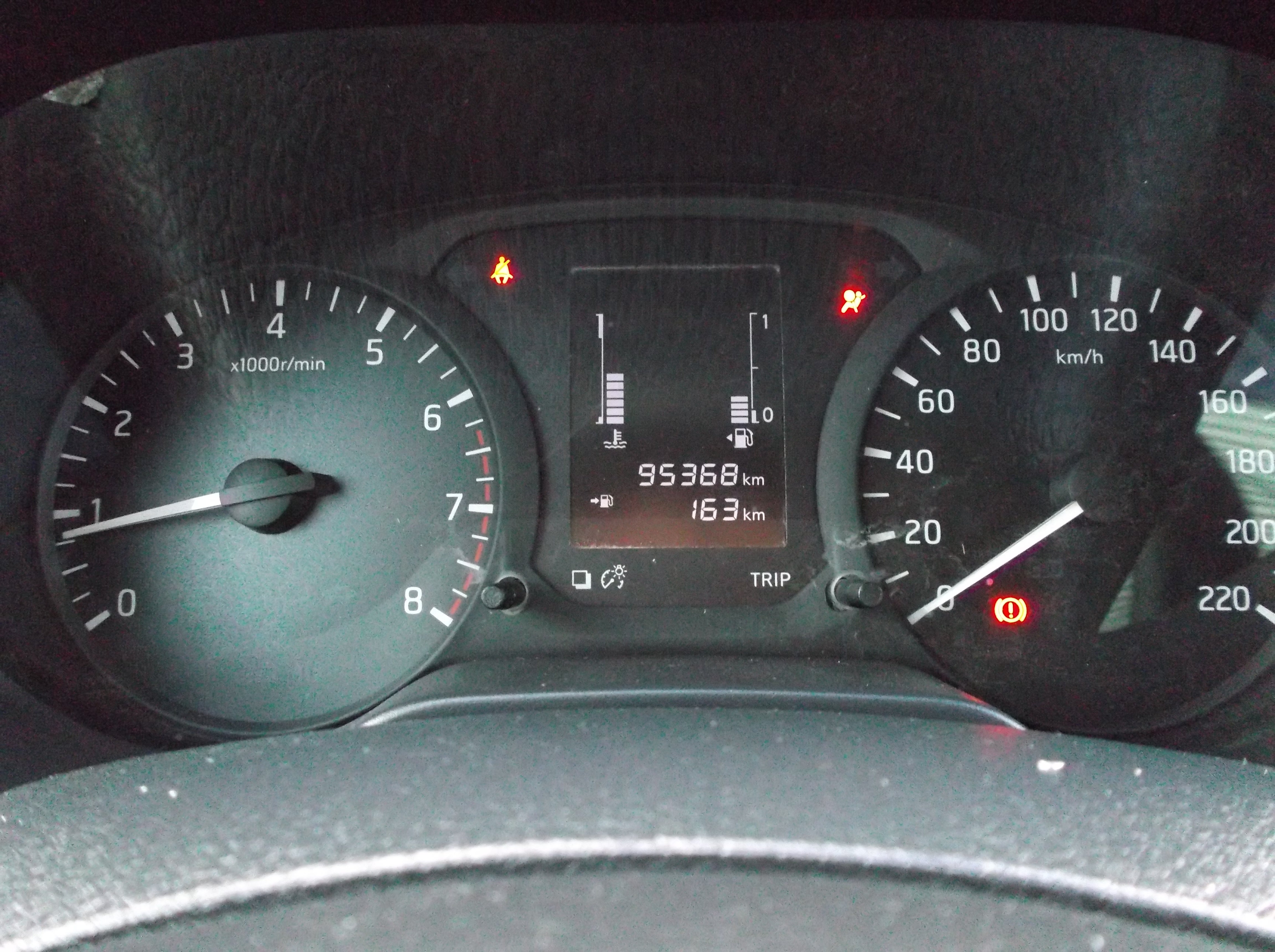 2019 Nissan NP300 4 PTS PICK-UP DOBLE CABINA SE TM6 AAC VE