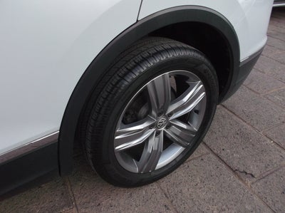 2018 Volkswagen TIGUAN 5 PTS HIGHLINE 20T DSG PIEL F LED RA-19 4X4