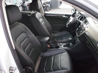 2018 Volkswagen TIGUAN 5 PTS HIGHLINE 20T DSG PIEL F LED RA-19 4X4