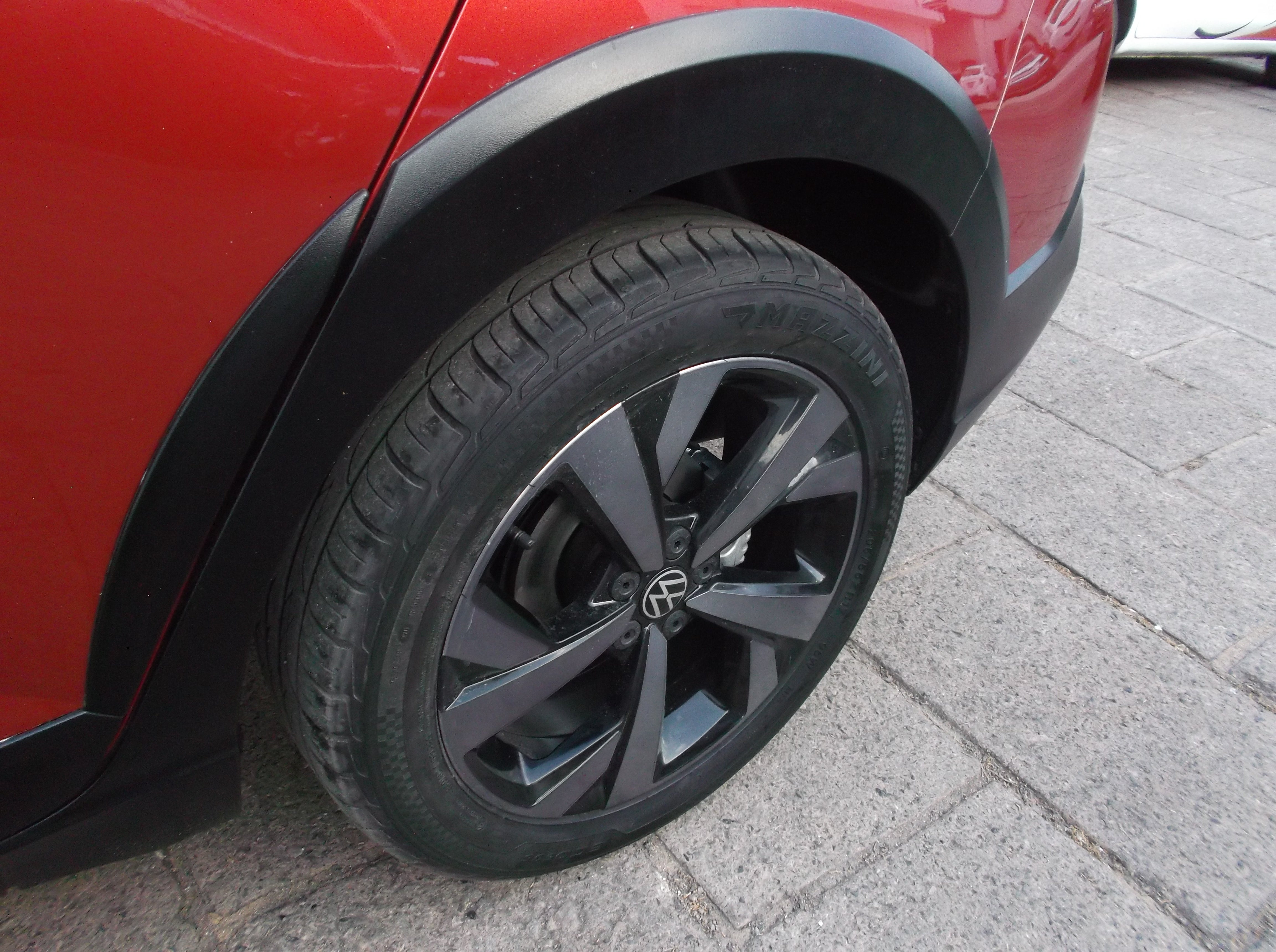 2022 Volkswagen NIVUS 5P BLACK L31.0T AUT