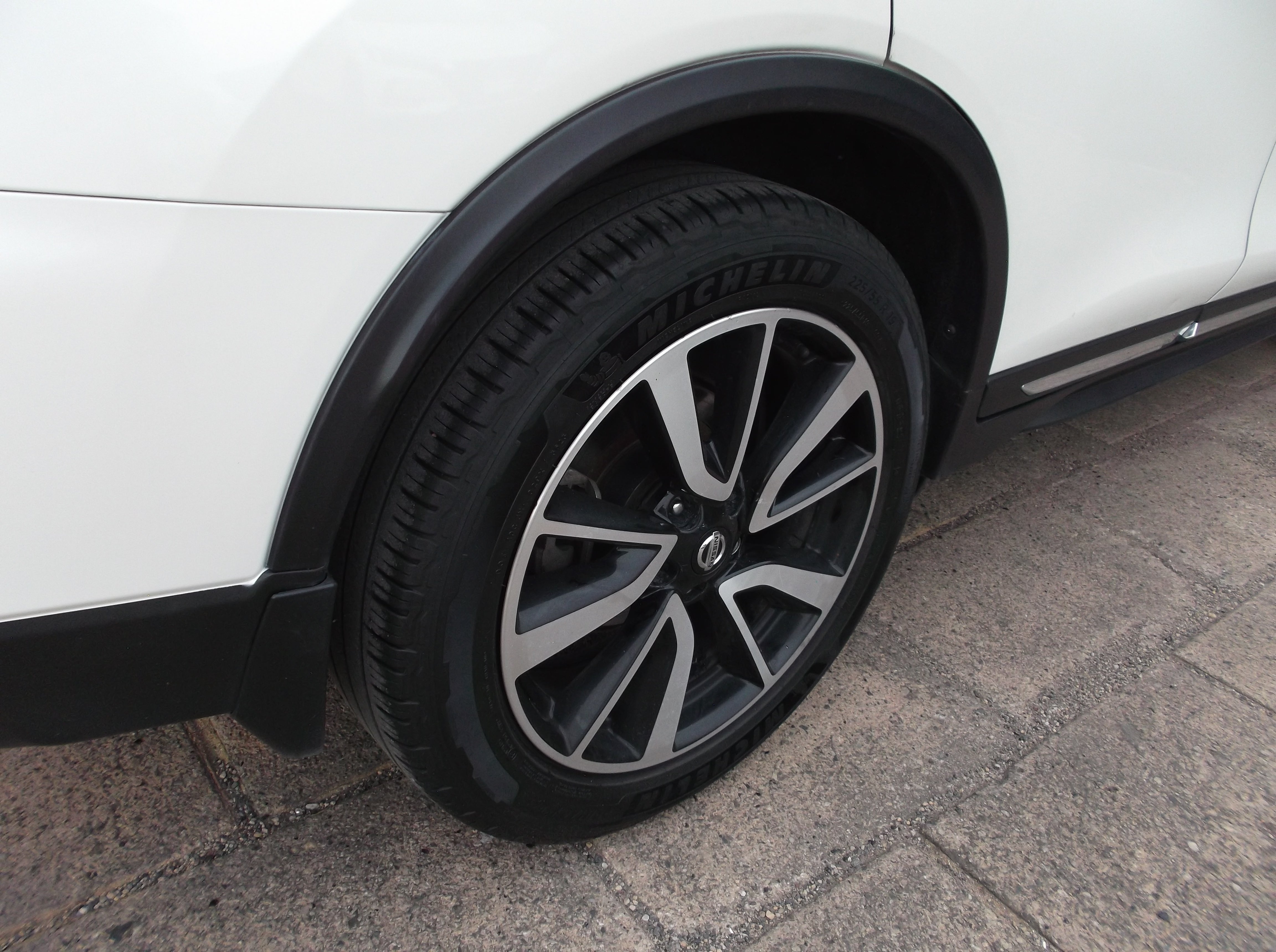 2021 Nissan X-TRAIL 5 PTS EXCLUSIVE CVT PIEL QCP GPS 5 PAS RA-19