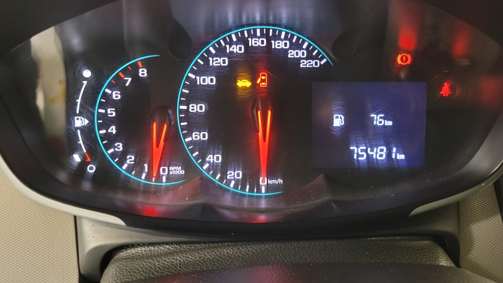 2017 Chevrolet Sonic LT, L4, 1.6L, 115 CP, 4 PUERTAS, STD