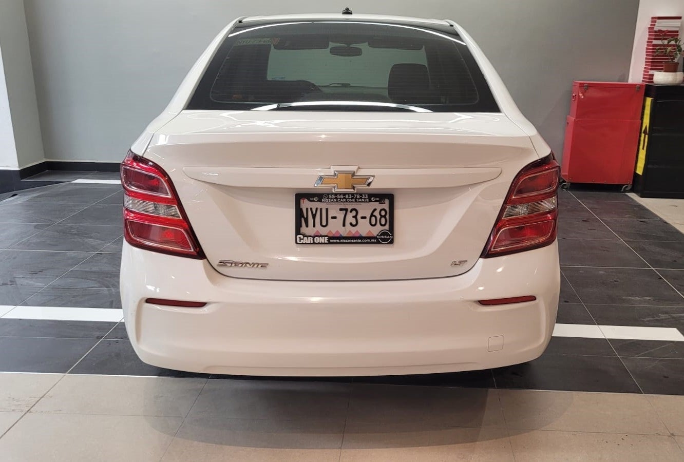 2017 Chevrolet Sonic LT, L4, 1.6L, 115 CP, 4 PUERTAS, STD