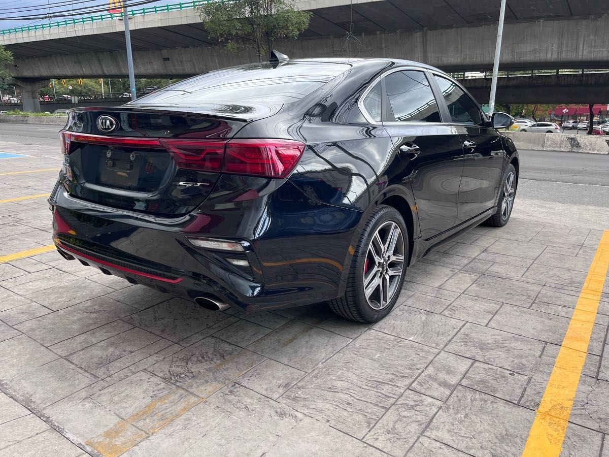 2020 Kia Forte GT, L4, 1.6T, 201 CP, 4 PUERTAS, AUT