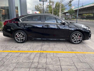 2020 Kia Forte GT, L4, 1.6T, 201 CP, 4 PUERTAS, AUT