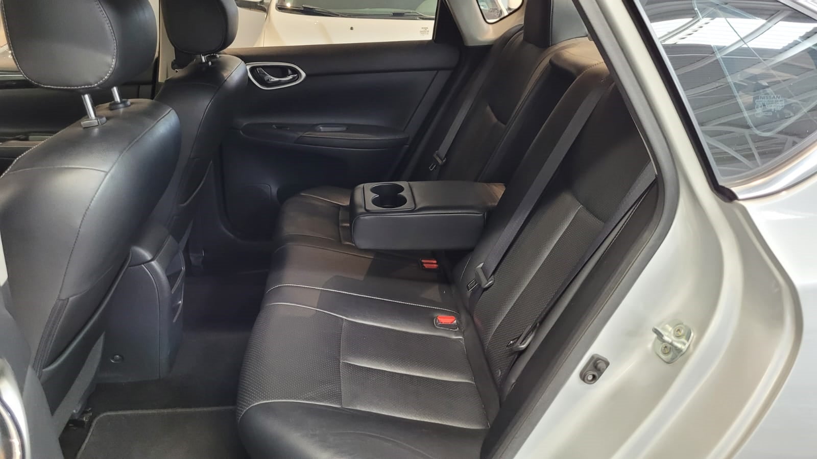 2018 Nissan SENTRA EXCLUSIVE L4 1.8L 129 CP 4 PUERTAS AUT PIEL BA AA QC