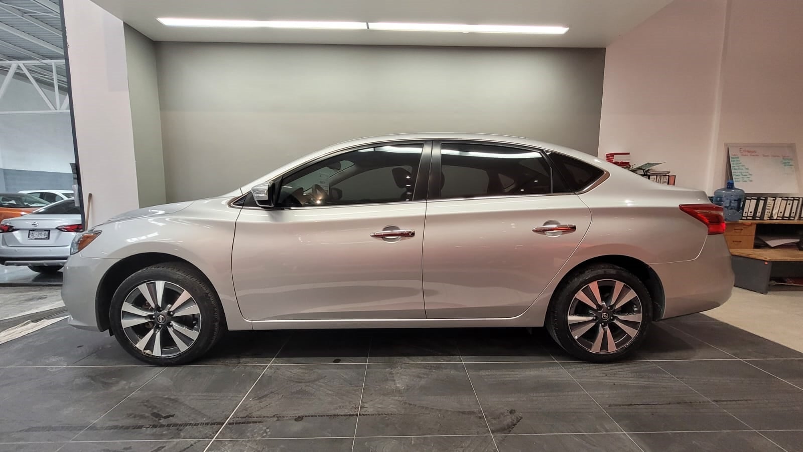 2018 Nissan SENTRA EXCLUSIVE L4 1.8L 129 CP 4 PUERTAS AUT PIEL BA AA QC