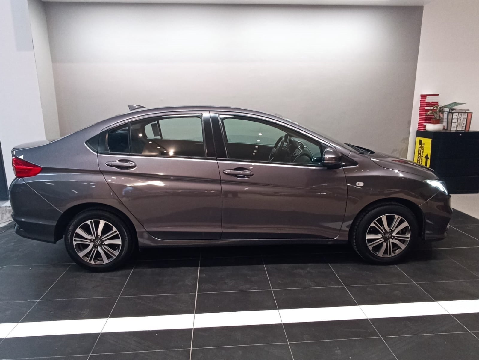 2019 Honda City LX L4 1.5L 118 CP 4 PUERTAS STD BA AA
