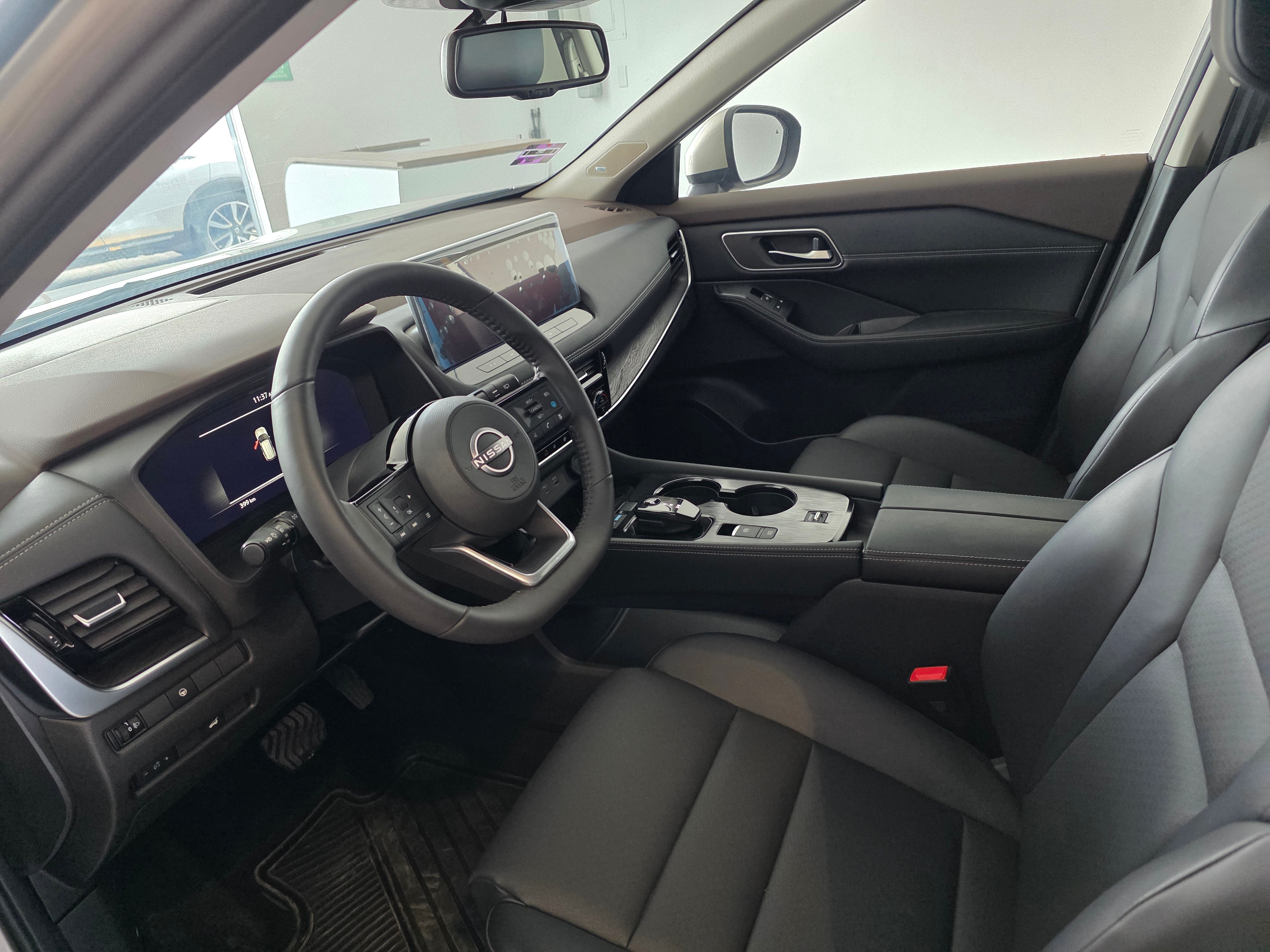2026 Nissan X-TRAIL 5P PLATINUM E.POWER HEV L31.5 AUT