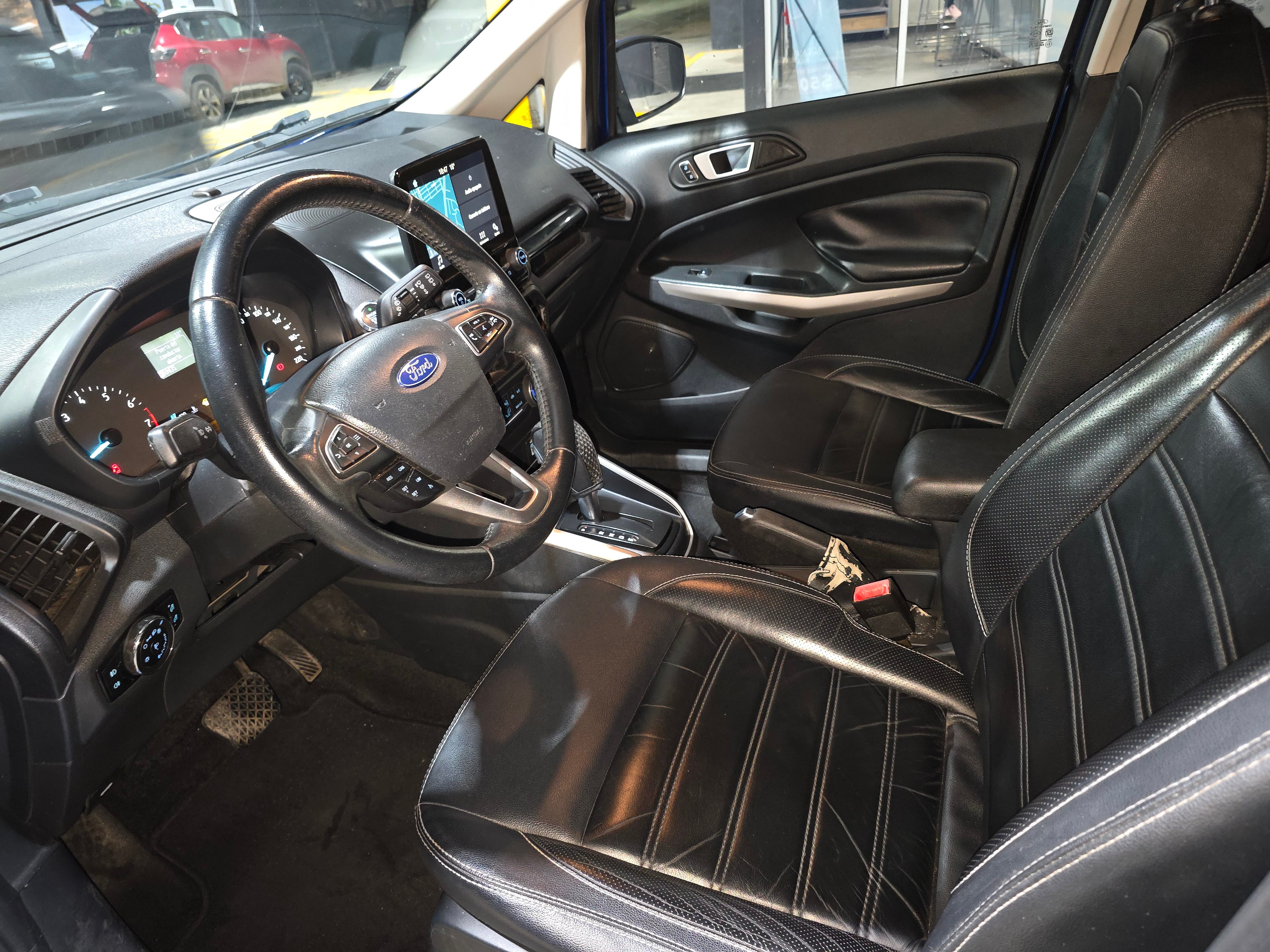 2018 Ford ECOSPORT 5 PTS TITANIUM TA AAC PIEL QC F NIEBLA RA-17