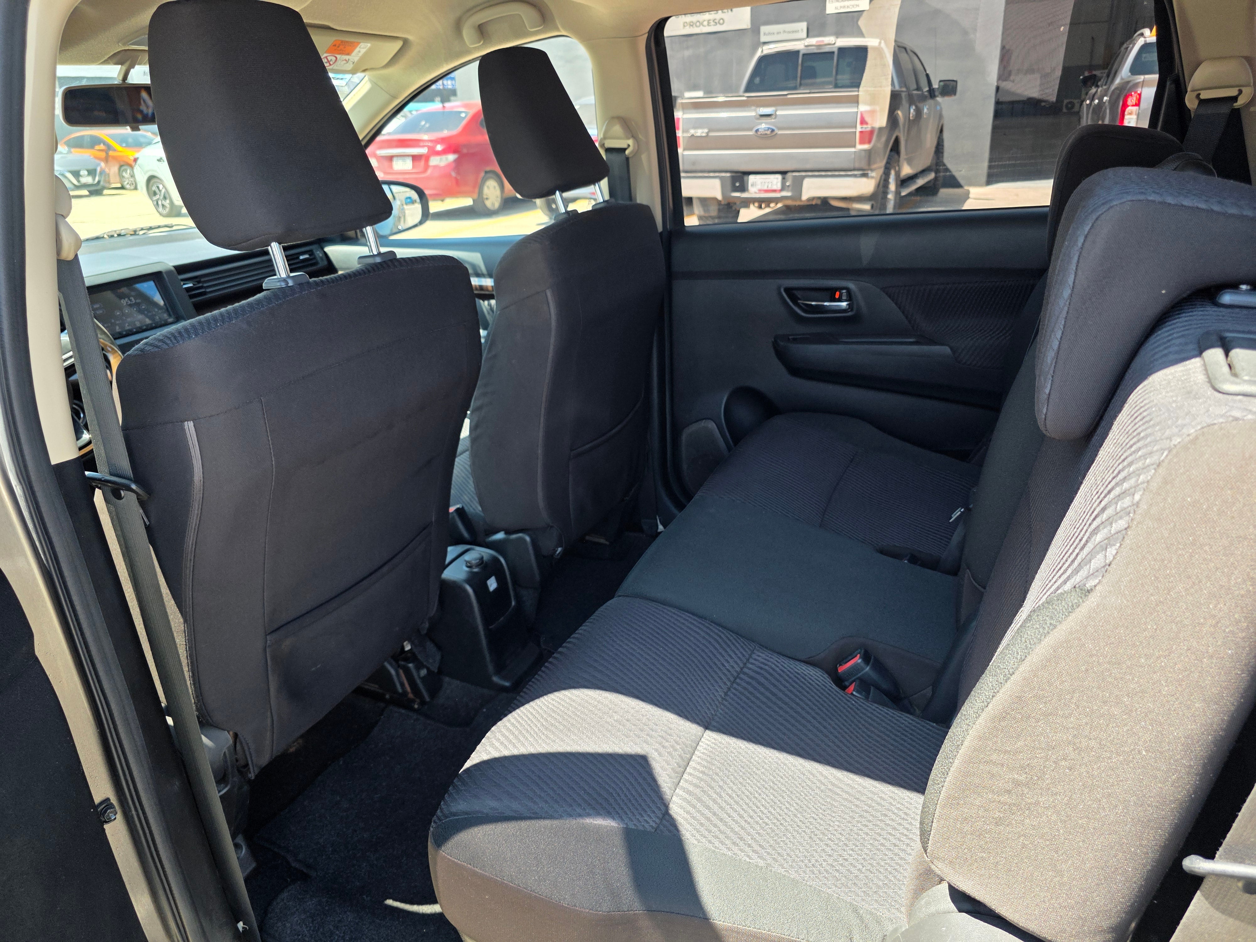 2020 SUZUKI ERTIGA 5 PTS GLX 15L TA AAC AUT FNIEBLA 7 PAS RA-15