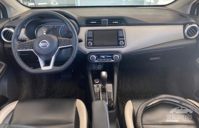 2022 Nissan Versa 1.6 Platinum Piel At