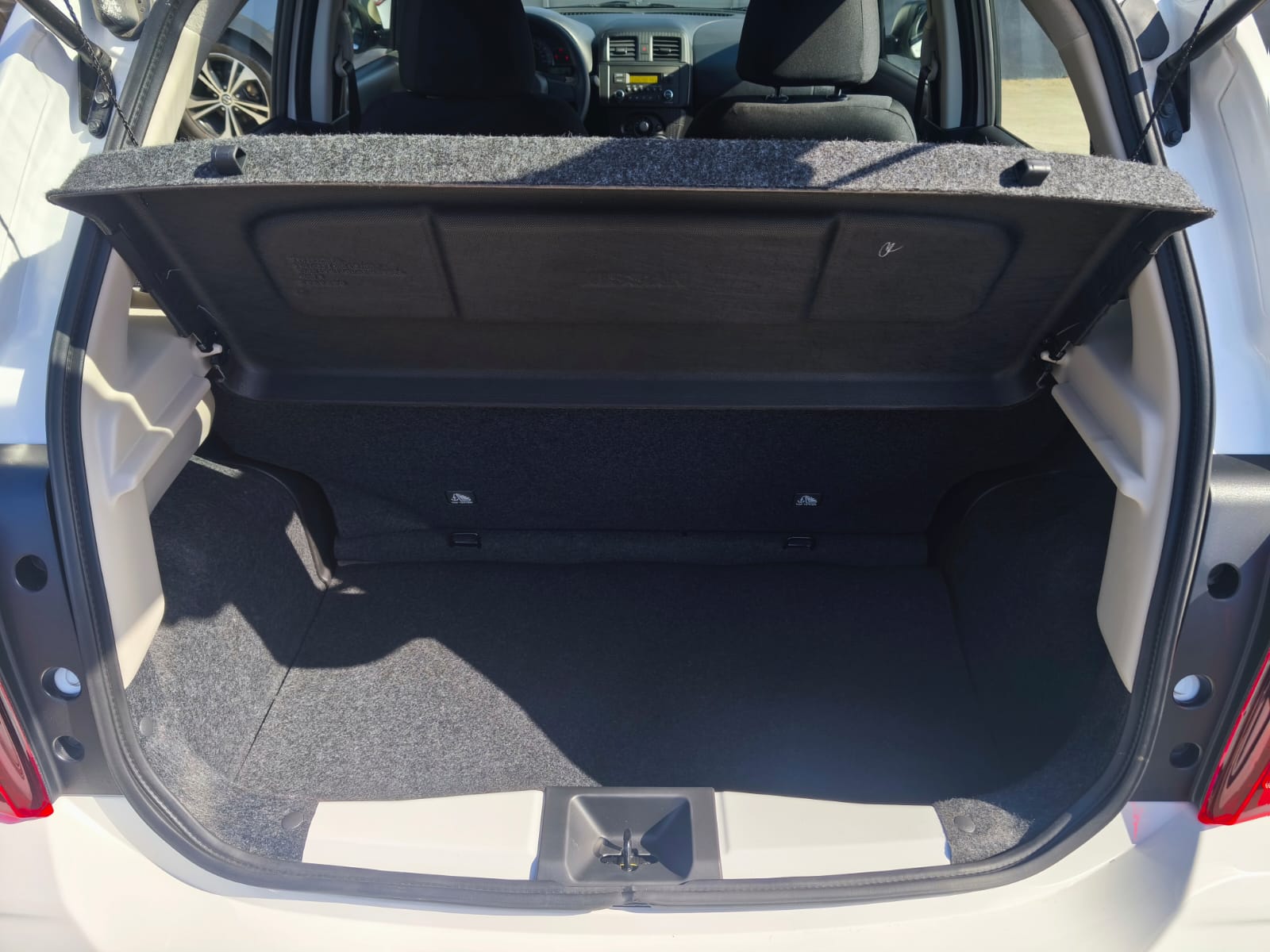 2025 Nissan MARCH 5P SENSE L41.6 AUT