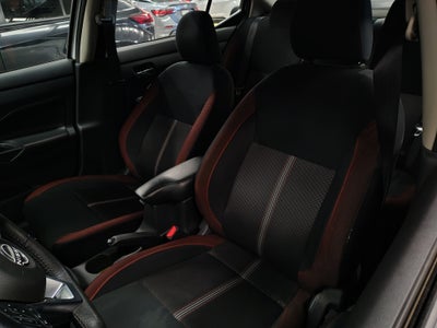 2024 Nissan VERSA 4P SR L41.6 AUT
