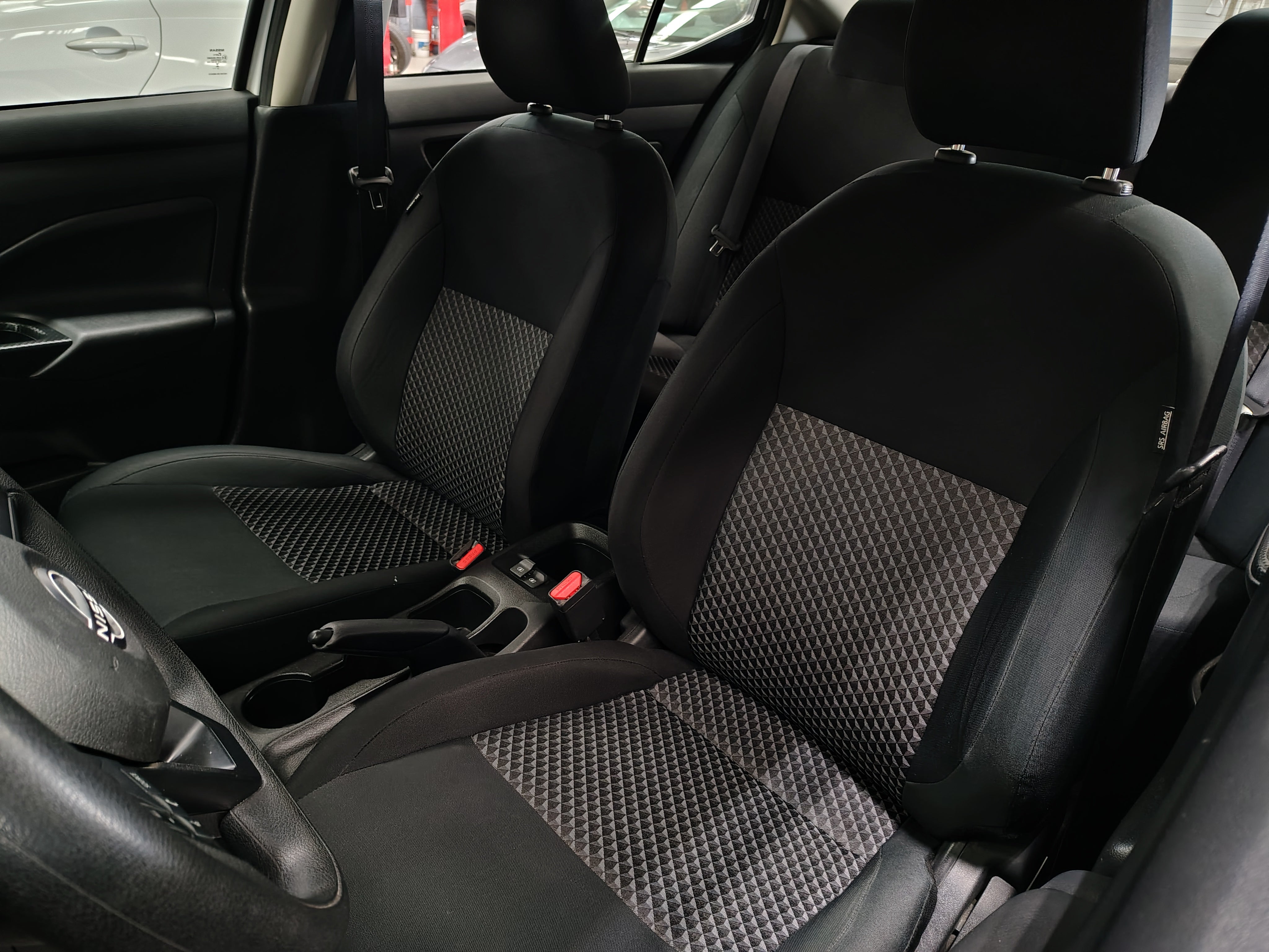 2024 Nissan VERSA 4P SENSE L41.6 AUT