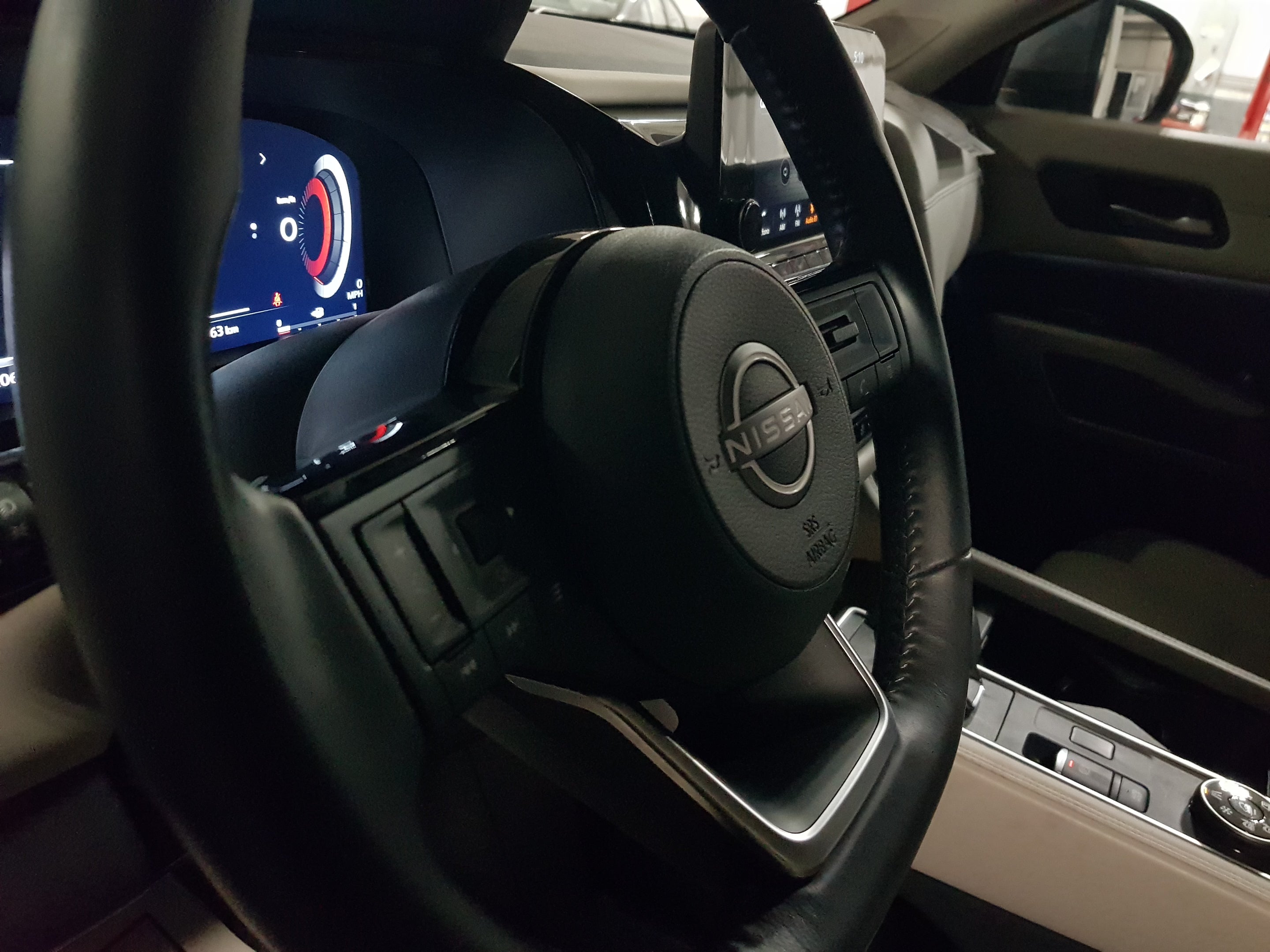 2024 Nissan PATHFINDER 5P PLATINUM V63.5 AUT