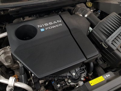 2025 Nissan X-TRAIL 5P PLATINUM E.POWER HEV L31.5 AUT