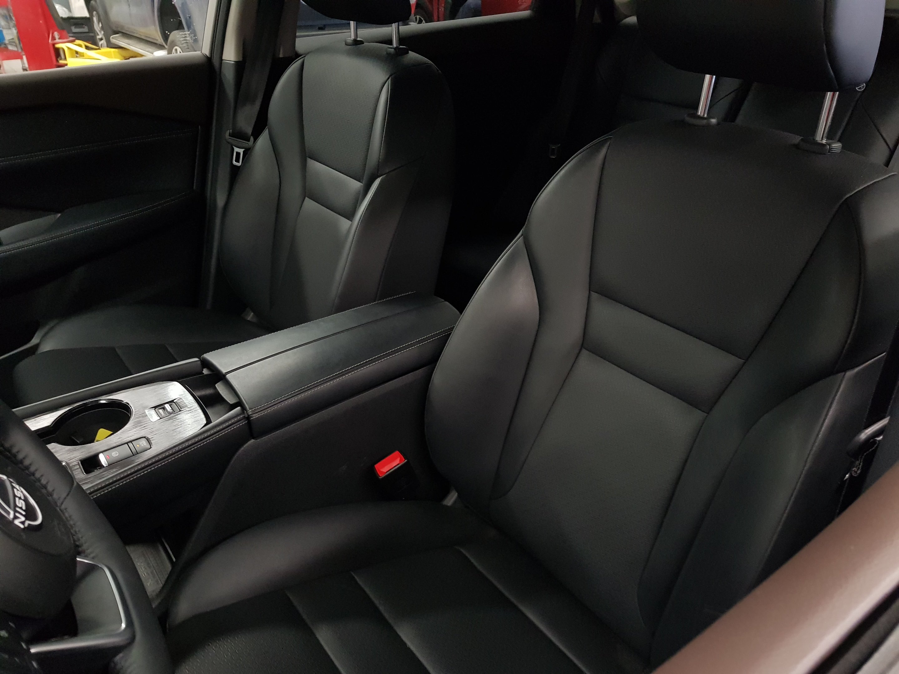 2025 Nissan X-TRAIL 5P PLATINUM E.POWER HEV L31.5 AUT