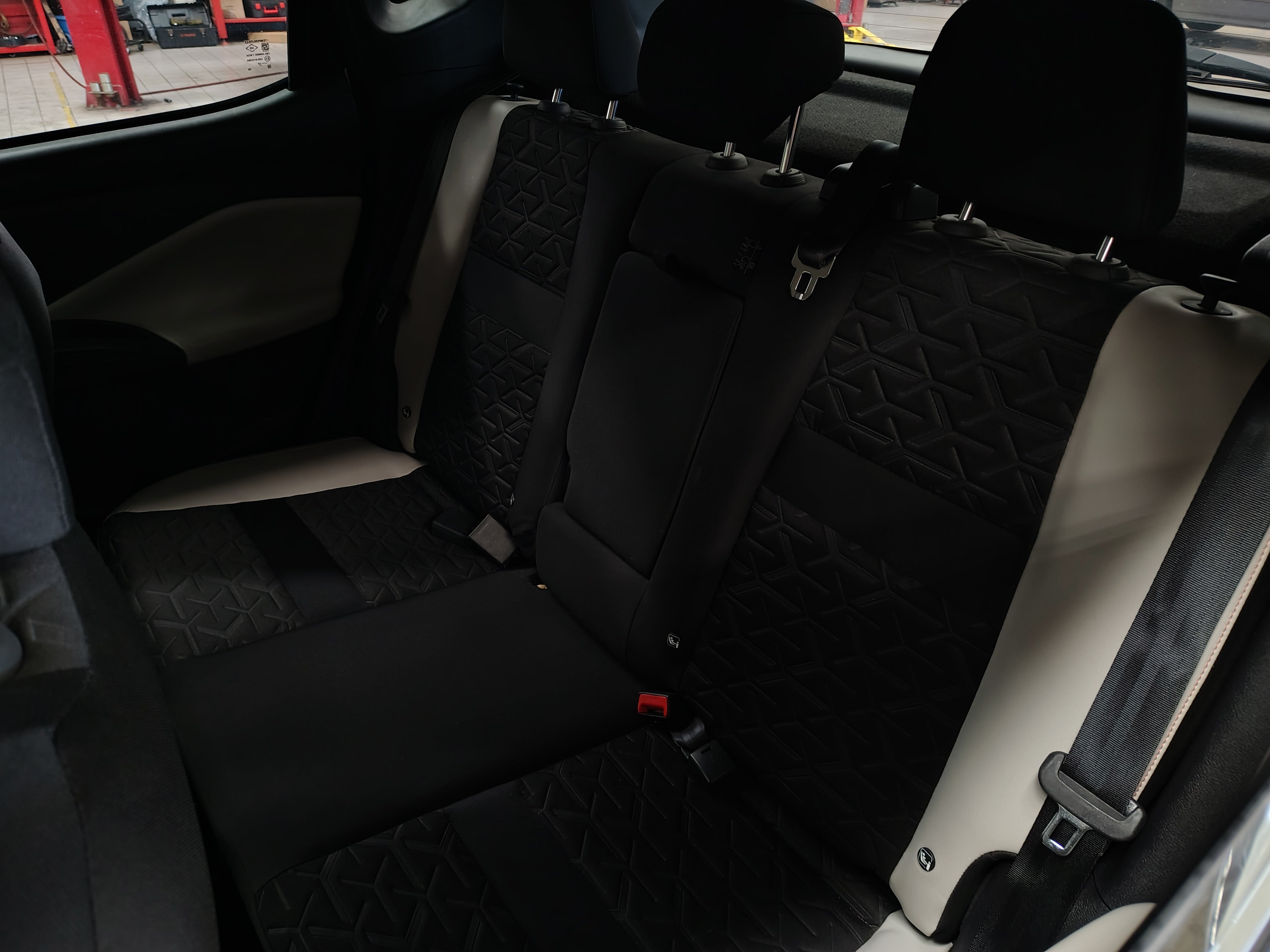 2025 Nissan MAGNITE 5 PUERTAS EXCLUSIVE 1.0 LTS CVT T