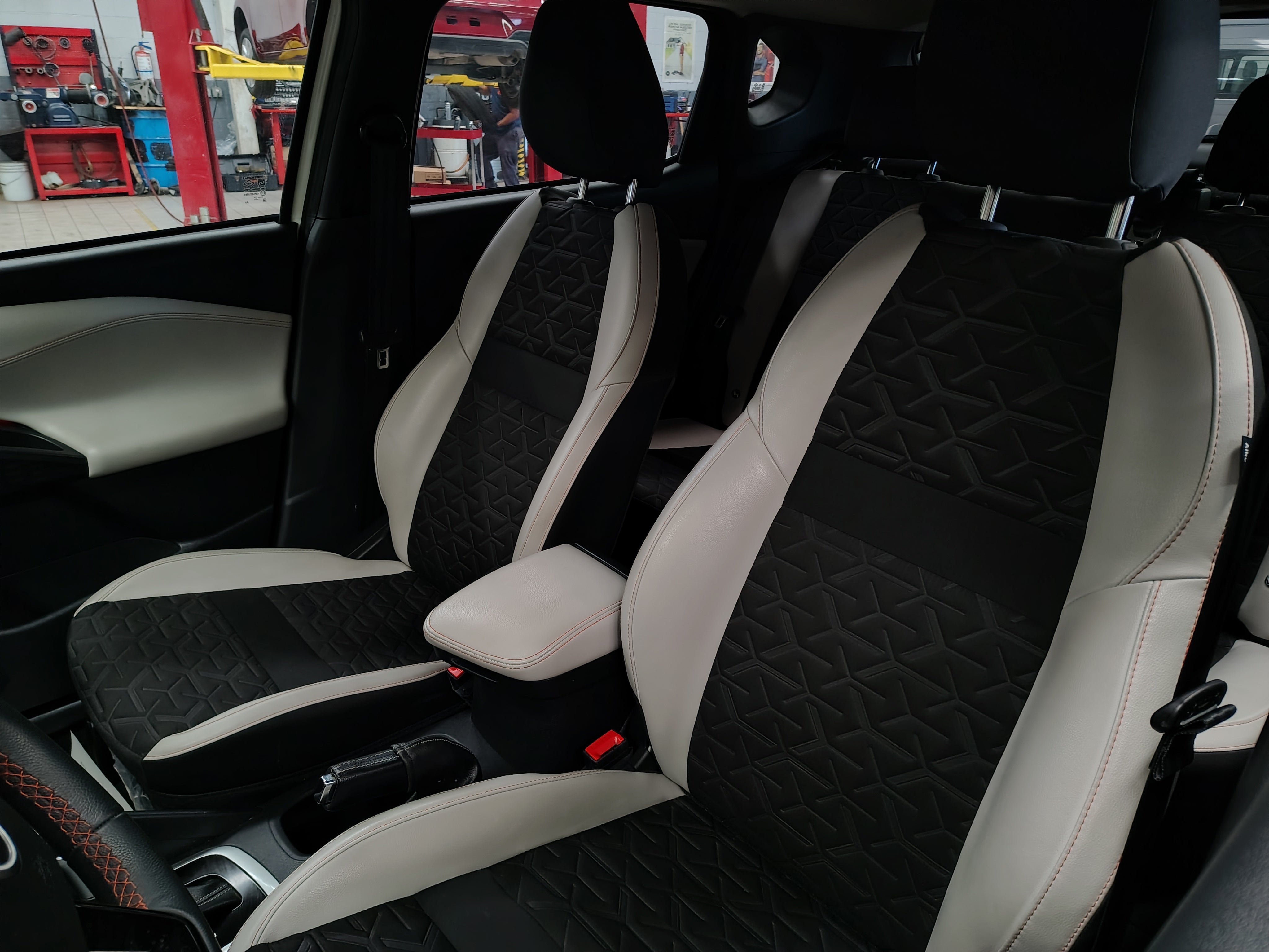 2025 Nissan MAGNITE 5 PUERTAS EXCLUSIVE 1.0 LTS CVT T