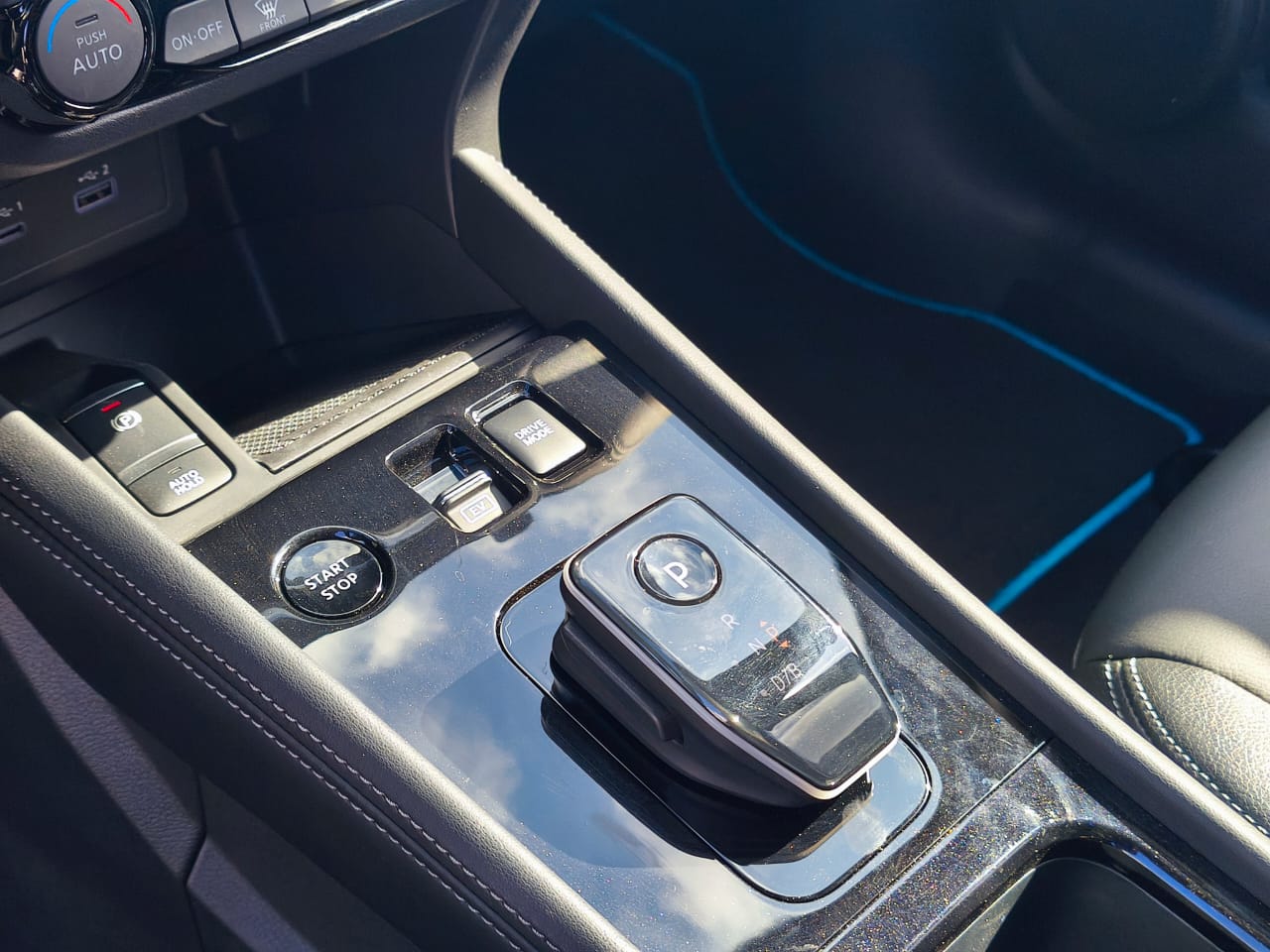 2025 Nissan KICKS 5P EXCLUSIVE E-POWER HEV L31.2 AUT