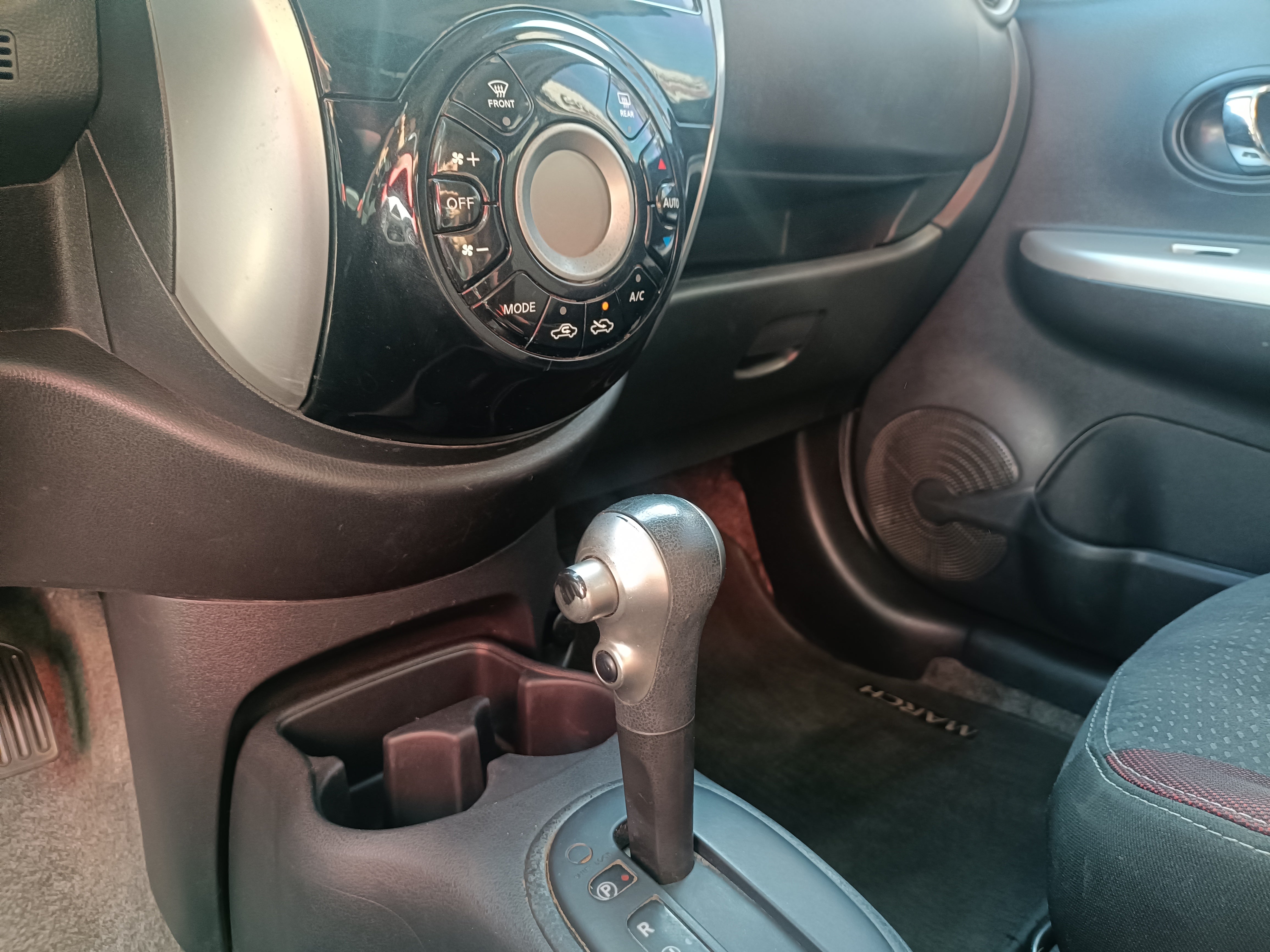2019 Nissan MARCH 5 PTS HB EXCLUSIVE TA AAC AUT VE BA ABS CD RA-15
