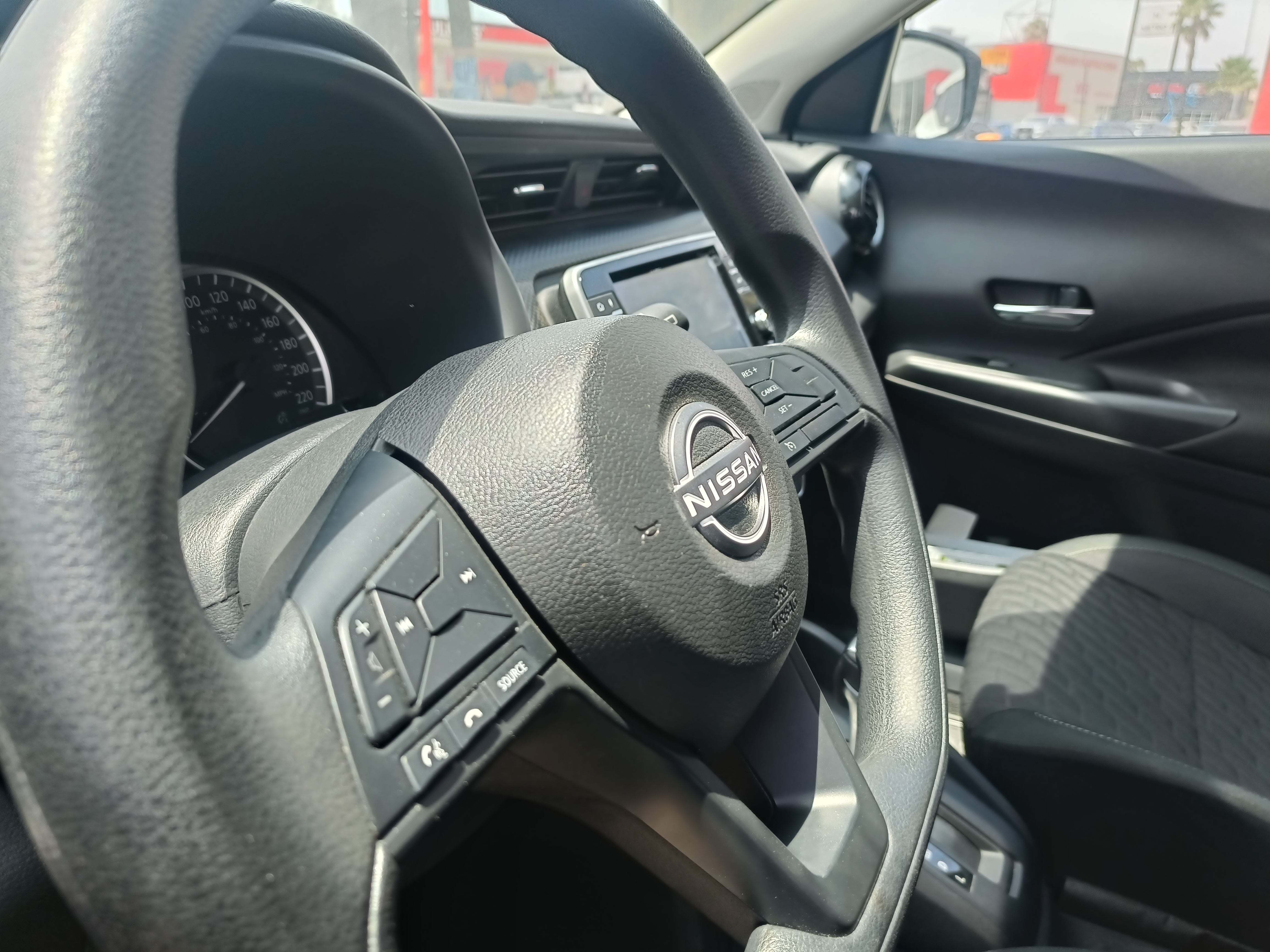 2025 Nissan KICKS 5P PLAY ADVANCE L41.6 AUT