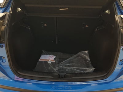 2025 Nissan KICKS 5P PLAY ADVANCE L41.6 AUT