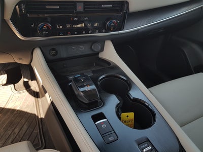 2024 Nissan X-TRAIL 5P PLATINUM E.POWER HEV L31.5 AUT