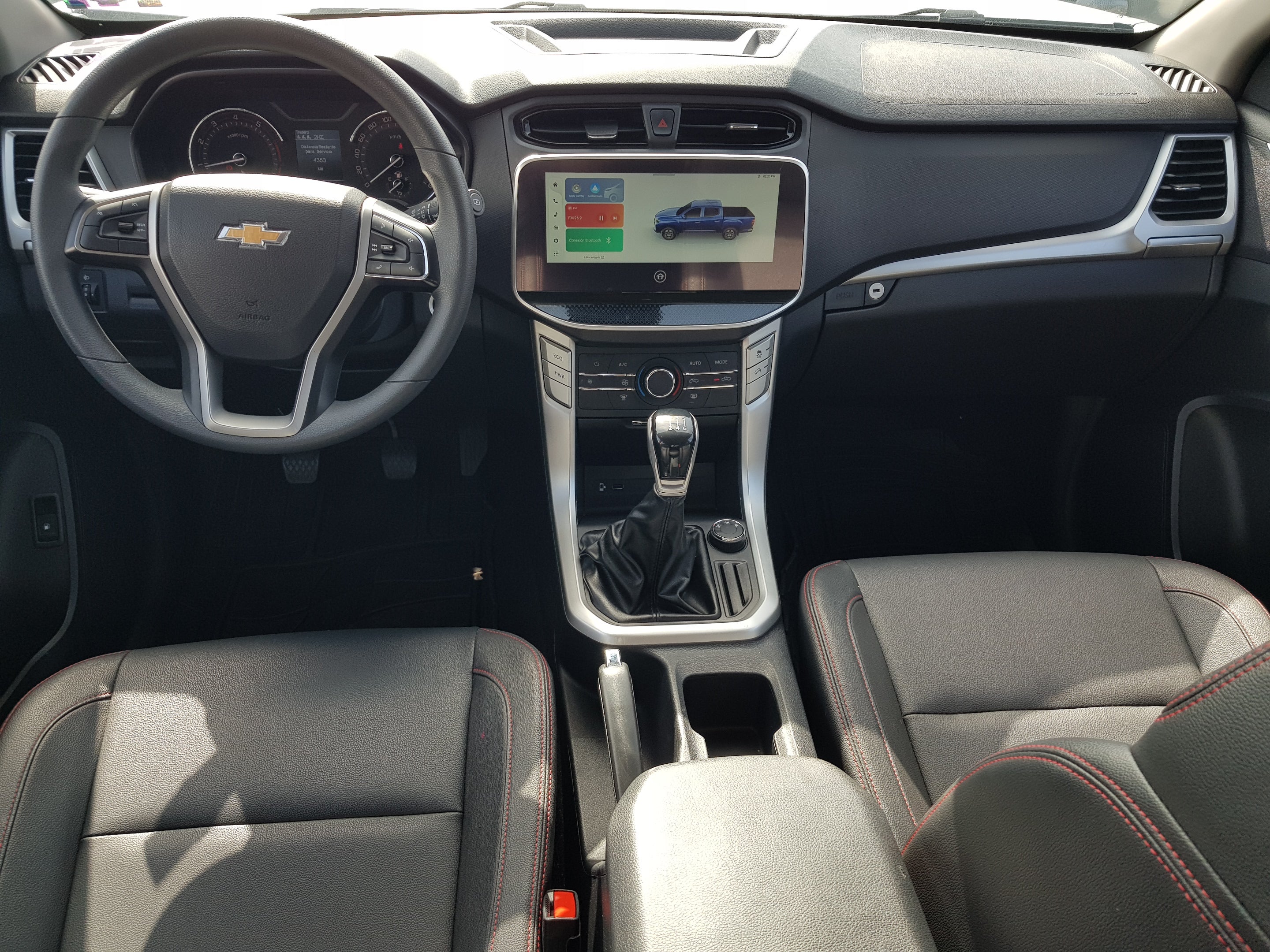 2024 Chevrolet S-10 4P CREW CABINA TURBO L42.0T MAN 4X4