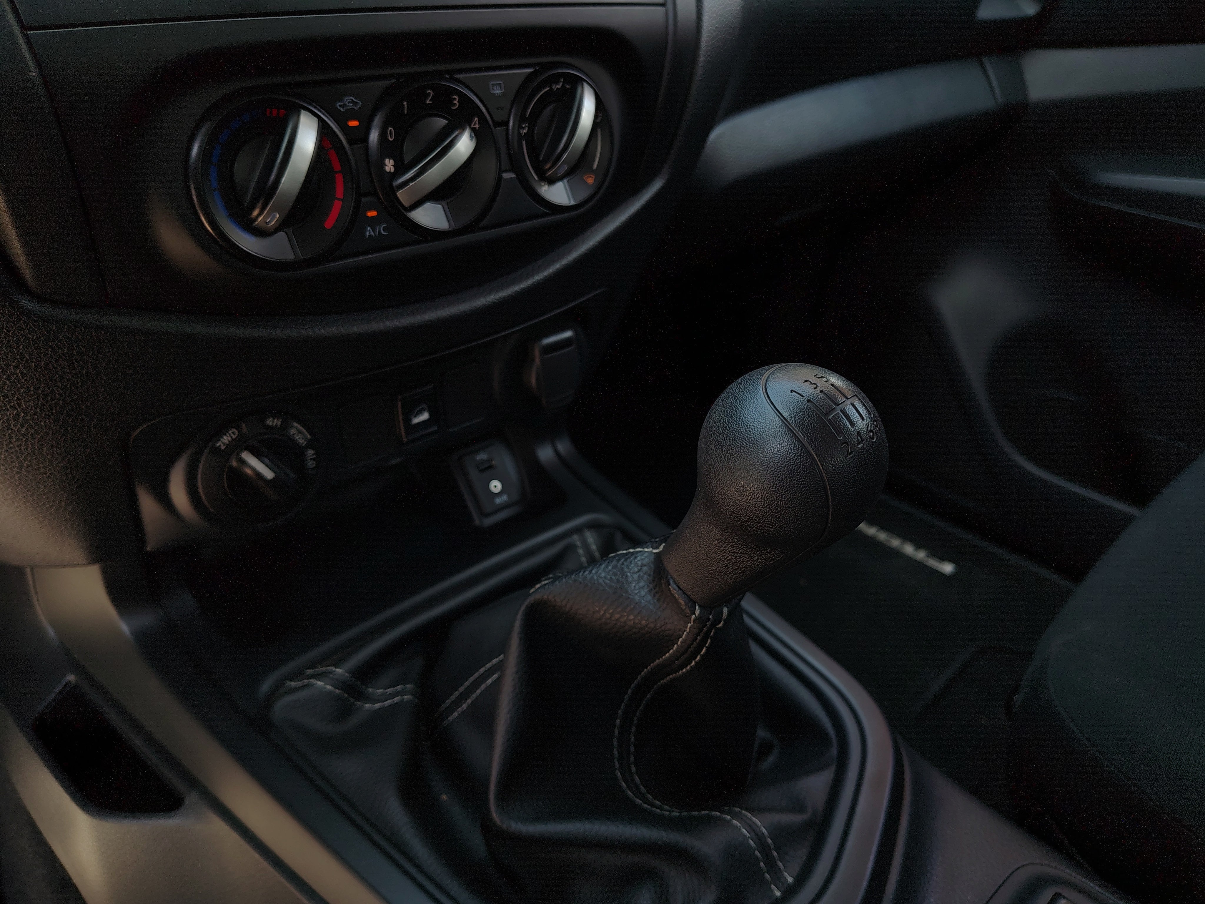 2024 Nissan FRONTIER 4P DC DIESEL L42.5T 4X4 MAN