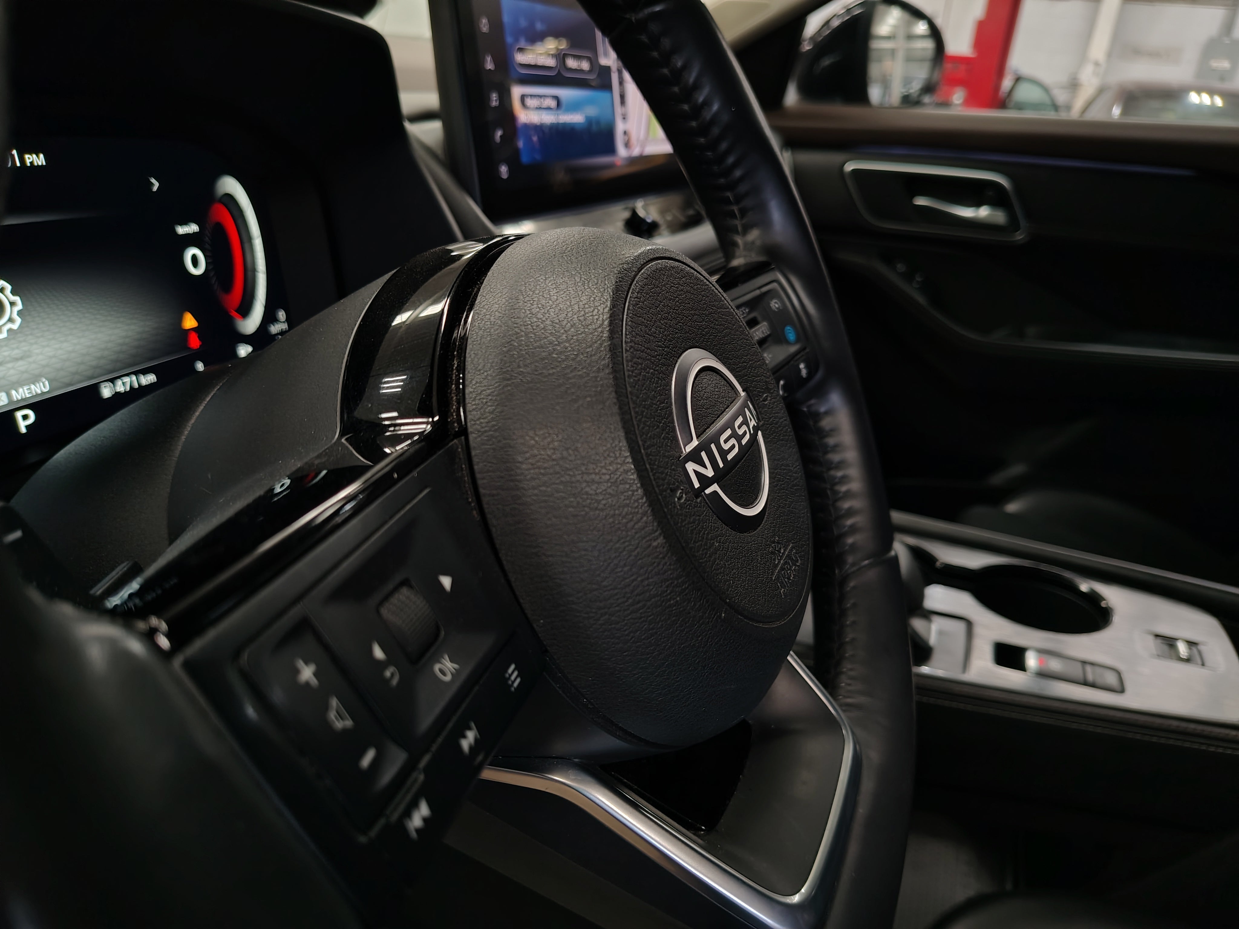 2023 Nissan X-TRAIL 5 PTS PLATINIUM PLUS CVT 2.5 LTS 2 ROW