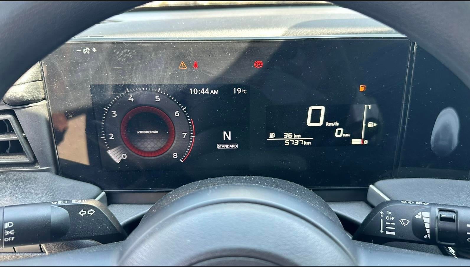 2025 Nissan Kicks SENSE, L4,2.0L, 142 CP, 5 PUERTAS, CVT