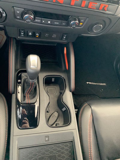 2025 Nissan FRONTIER 4P PRO-4X V63.8 AUT 4X4