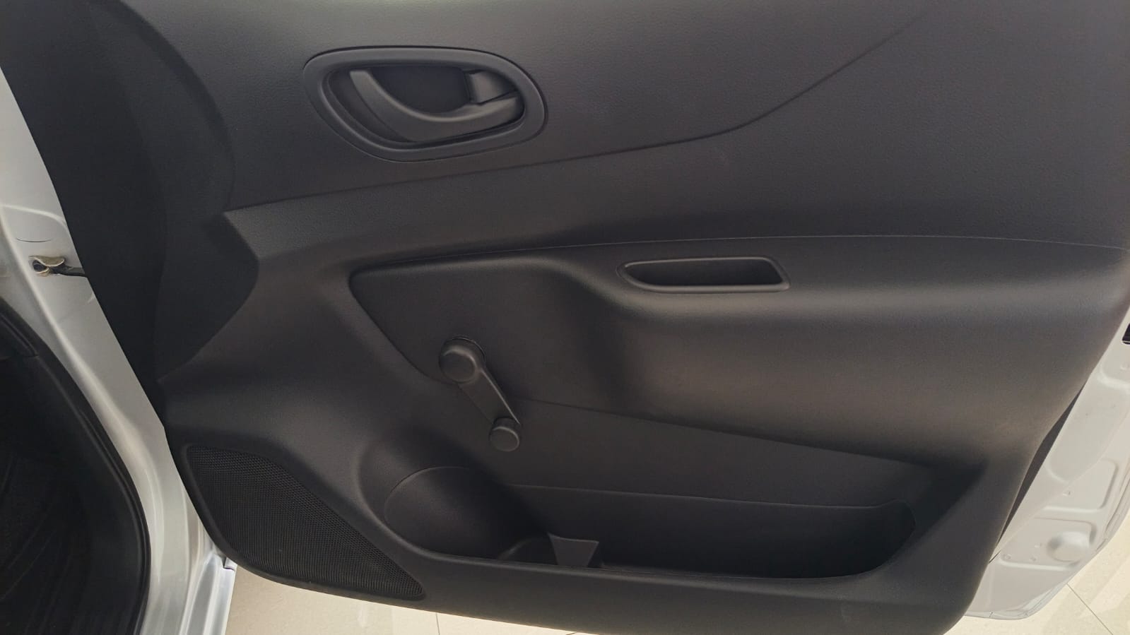 2025 Nissan NP300 CHASIS TM AC VDC