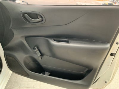 2020 Nissan NP300 2 PTS CHASIS CABINA TD TM6