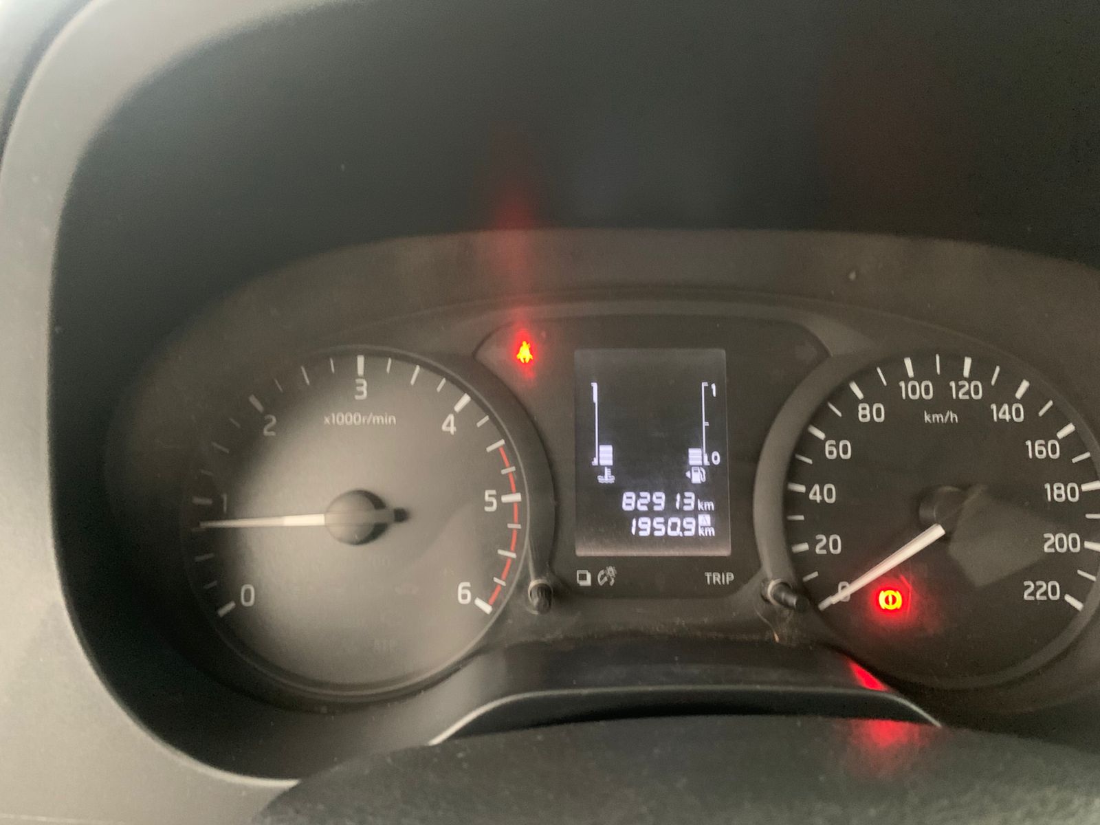 2020 Nissan NP300 2 PTS CHASIS CABINA TD TM6