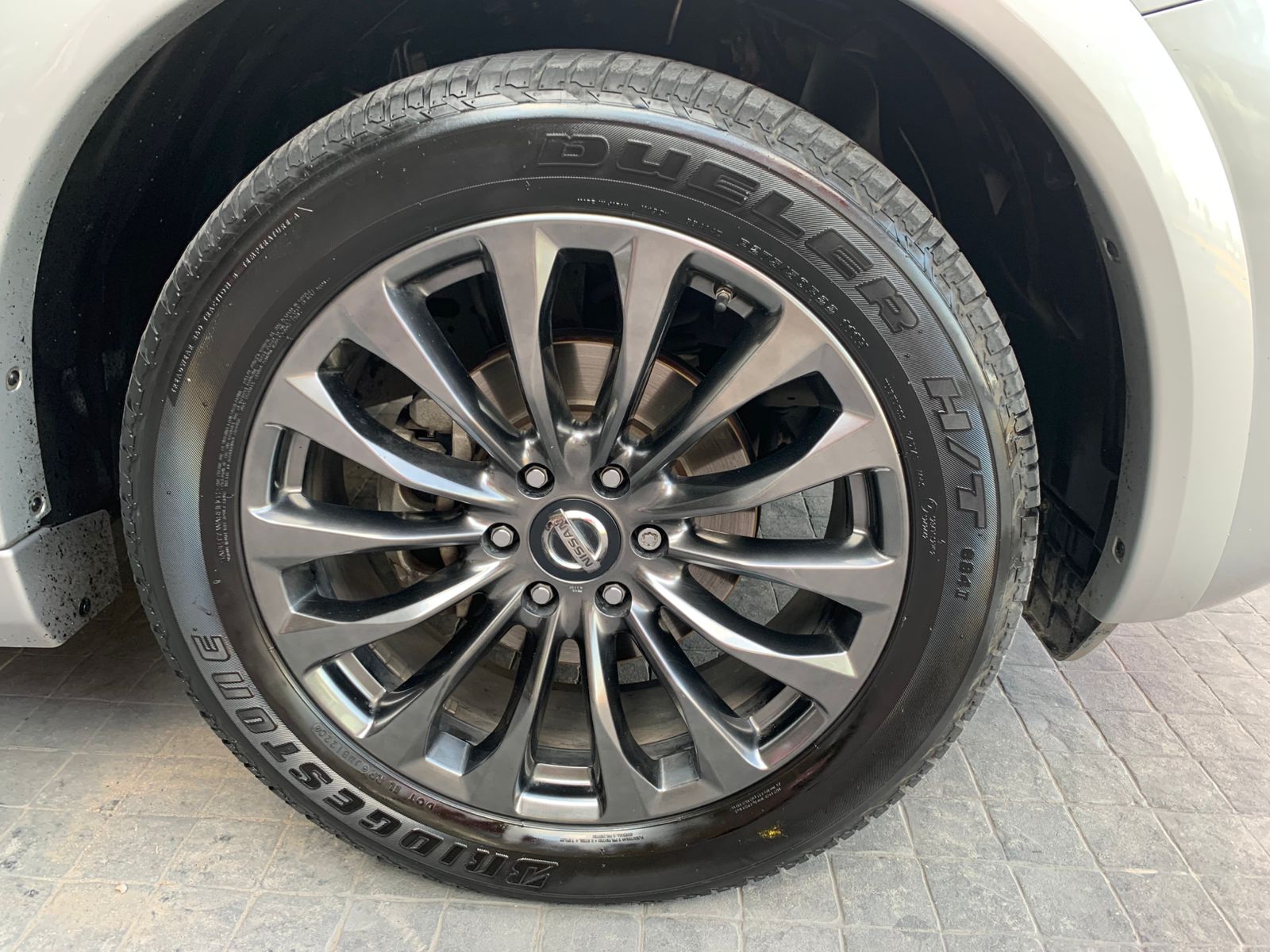 2020 Nissan ARMADA 5 PTS EXCLUSIVE TA DVD SEG FILA PIEL QC 4X4