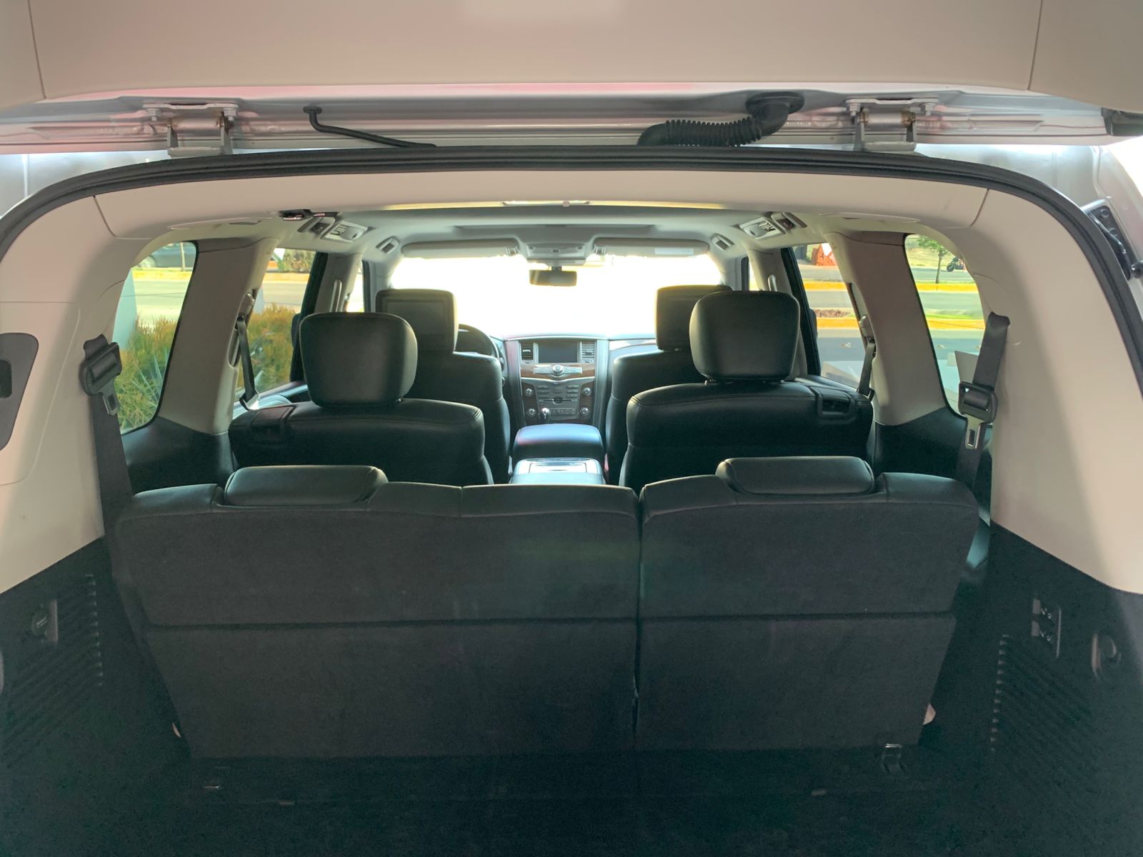 2020 Nissan ARMADA 5 PTS EXCLUSIVE TA DVD SEG FILA PIEL QC 4X4